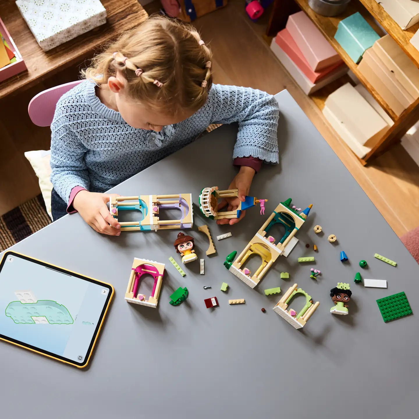 LEGO® Disney Princess 43291 Bellen ja Tianan linna minikoossa - 9