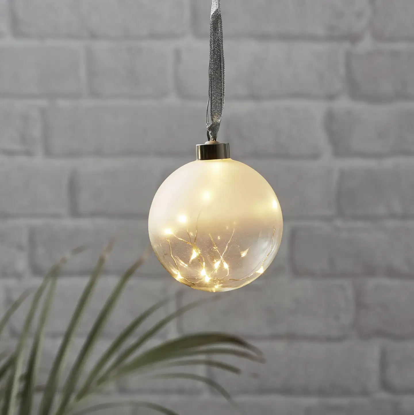 Star Trading Led-lasipallo Glow 10 cm, huurrelasi - 3
