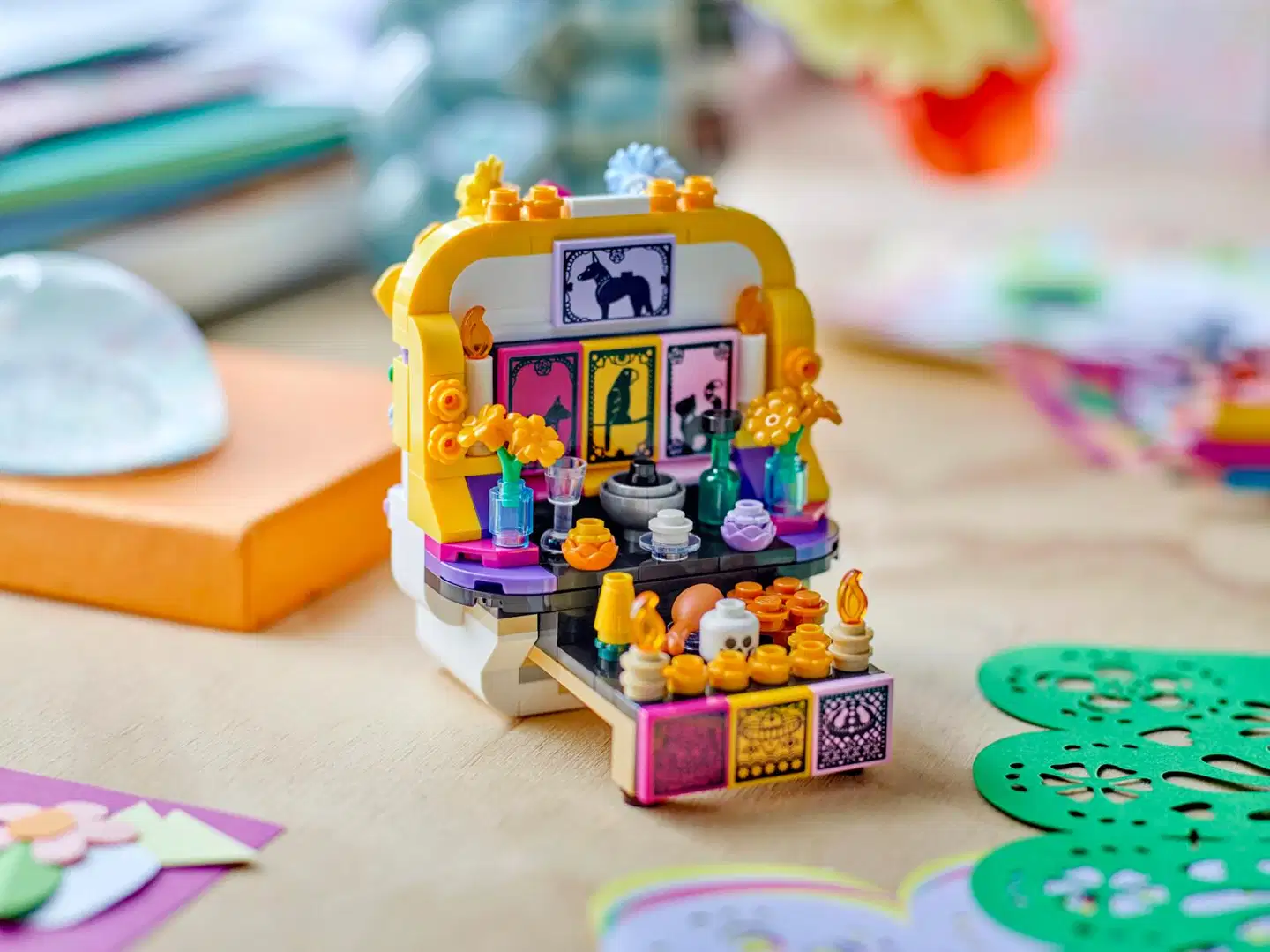 LEGO® Seasons and Occasions 40811 Kuolleiden päivän alttari - 6