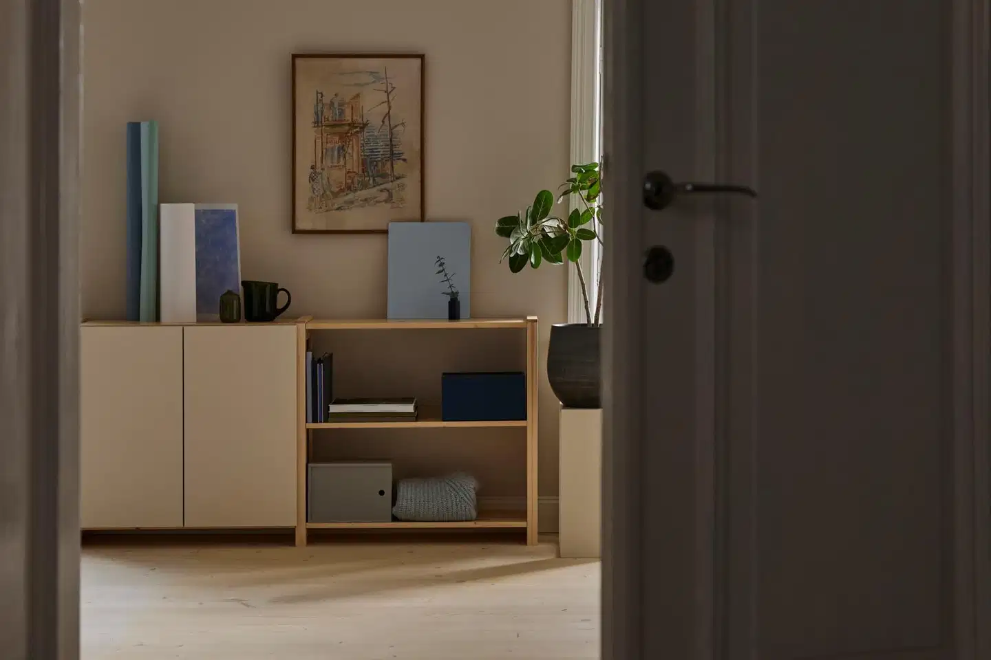 Lundia Classic hylly, kermansävyiset ovet - 3