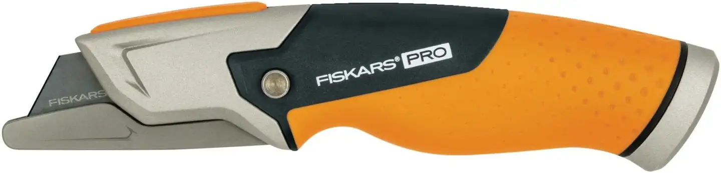 Fiskars CarbonMax kiinteäteräinen mattoveitsi