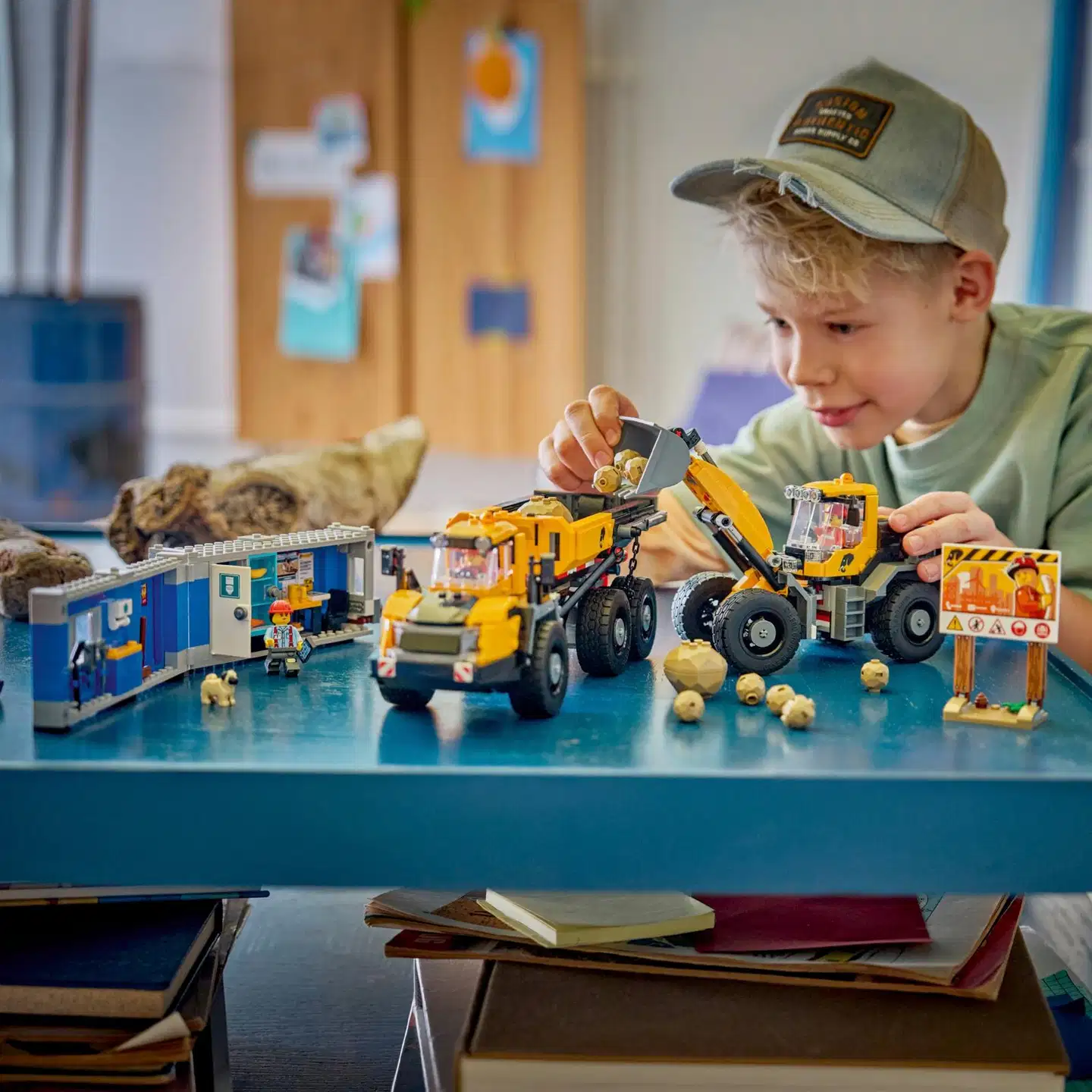 LEGO® City Big Vehicles 60494 Kippiauto ja etukuormaaja - 10
