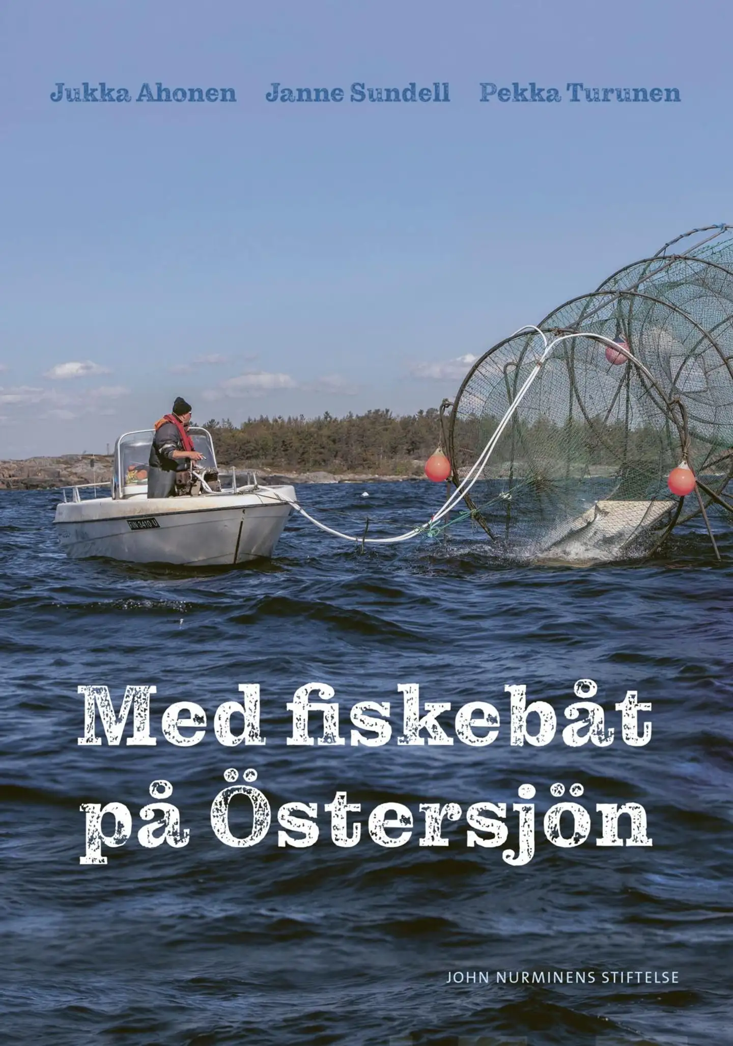 Ahonen, Med fiskebåt på Östersjön