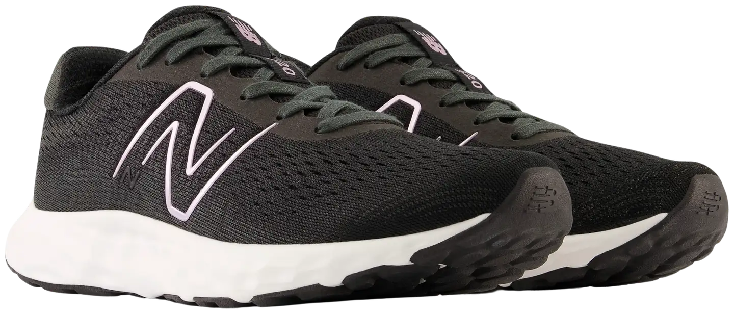 New Balance naisten juoksujalkine 520v8 - BLACK - 4