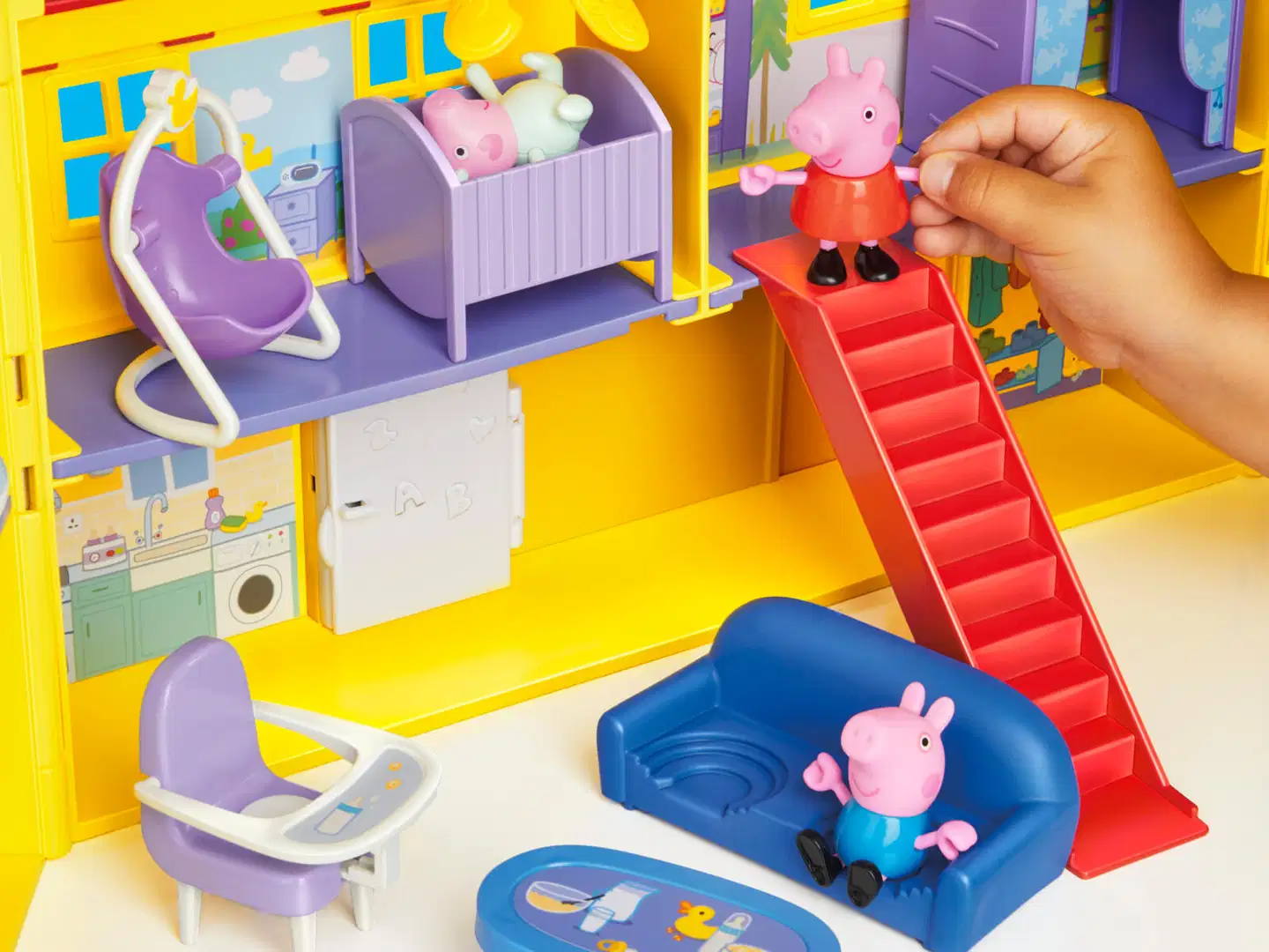 Peppa Pig leikkisetti Pipsan iso avattava talo - 10