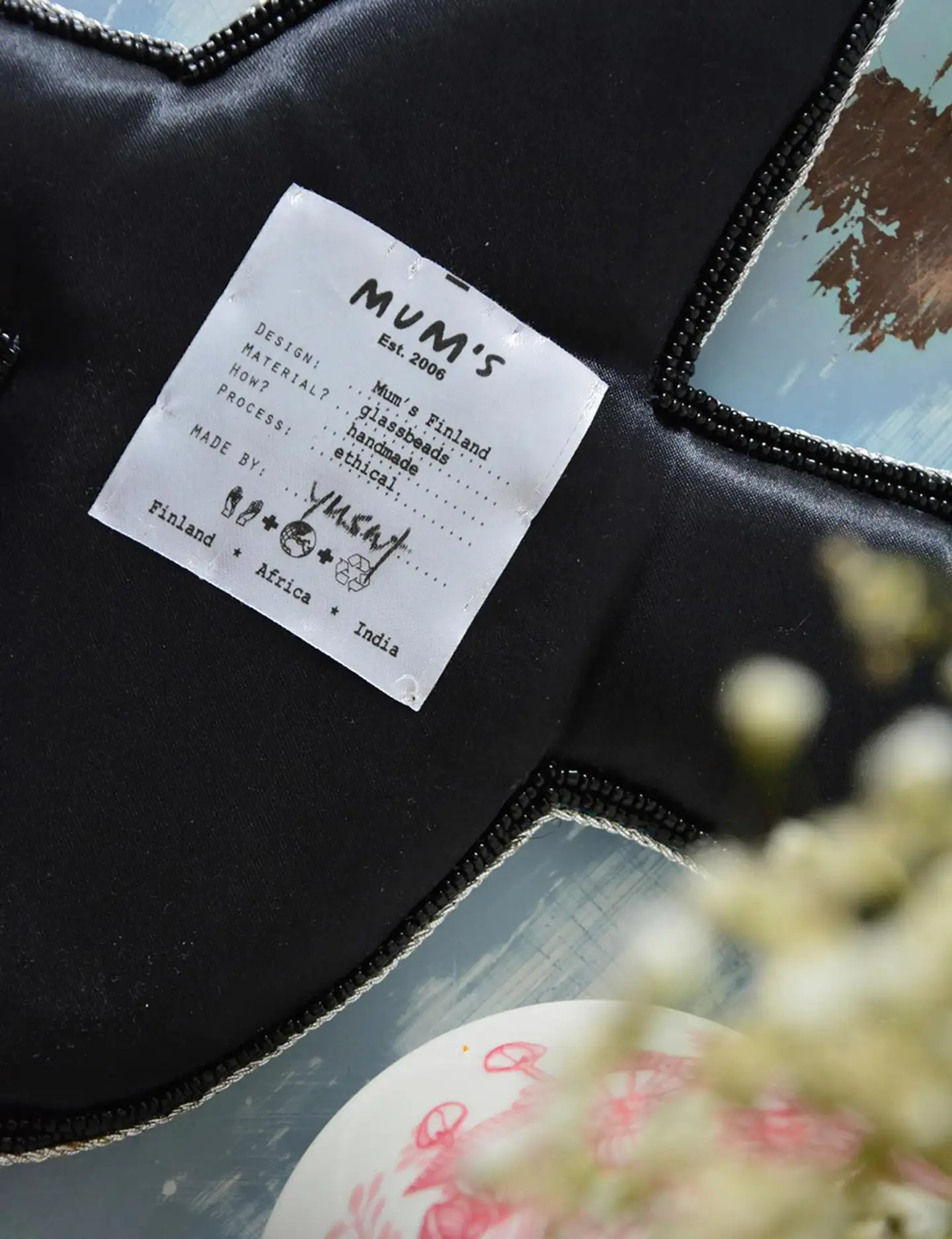 MUM’s TOIVO designlintu-seinäkoriste, lentää oikealle - 4