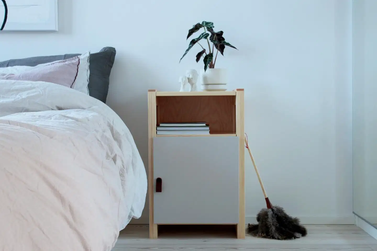 Lundia Classic yöpöytä ovella cashmir - 3