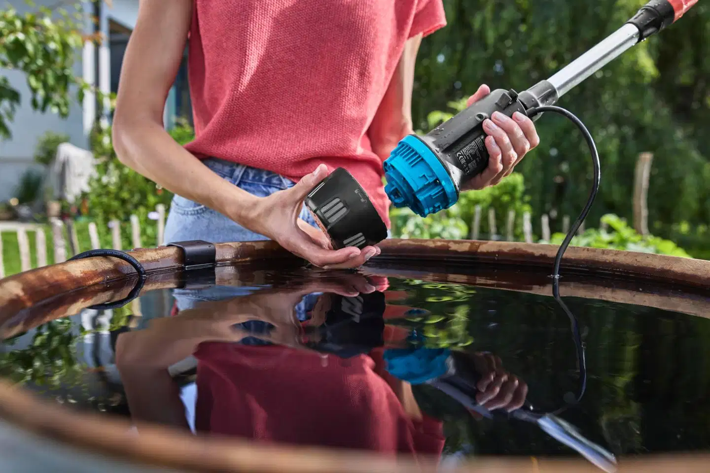 Akkusadevesipainepumppu GARDENA 2600 Comfort 18V P4A sis. akku - 7