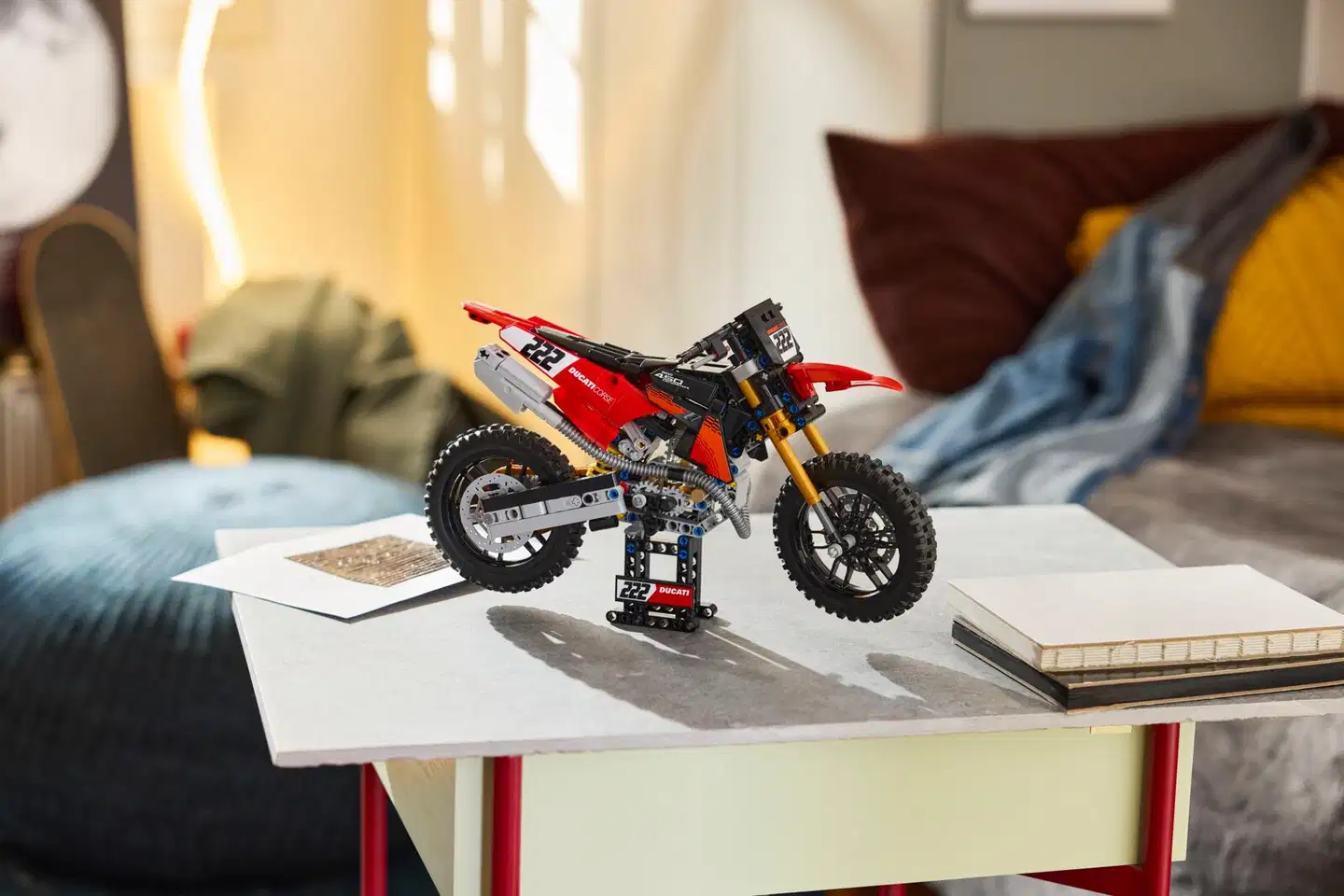 LEGO® Technic 42238 Ducati Desmo450 MX Factory ‑moottoripyörä - 8