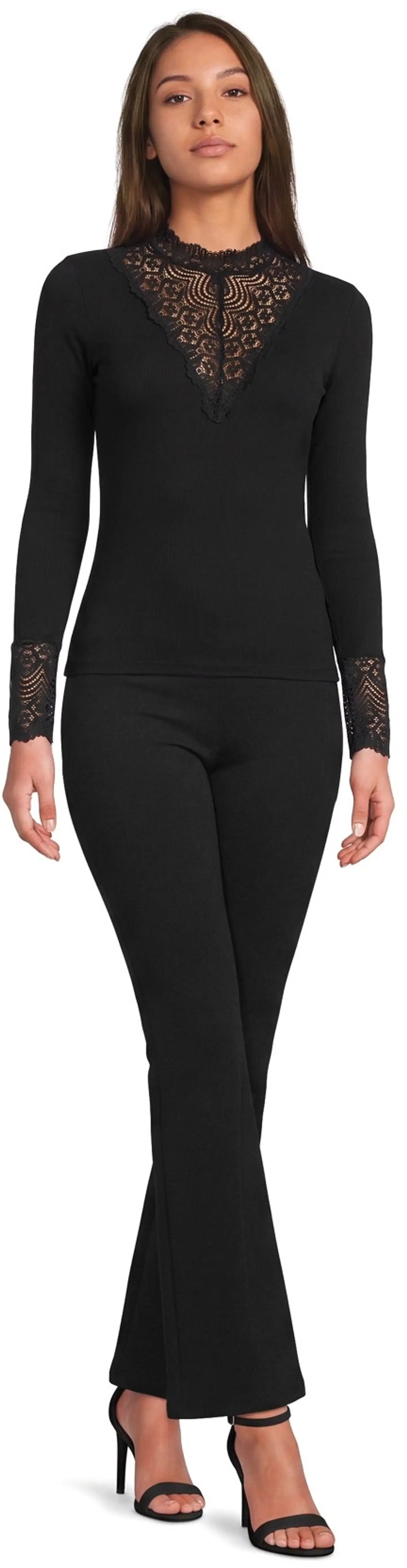 WKLY. naisten pitsisomisteinen trikoopusero 213W362666 - black - 3