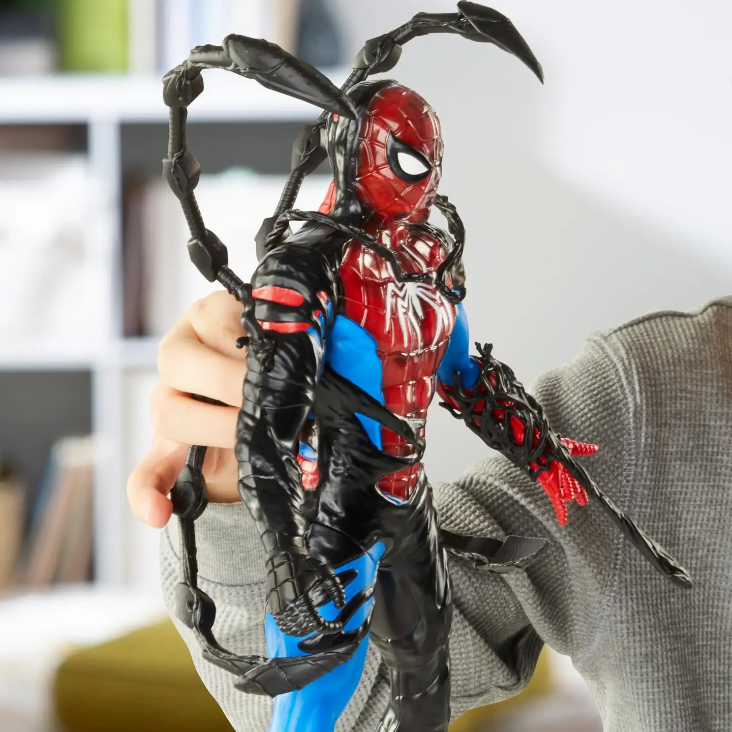 Spider-Man Toimintahahmo Venom 27cm, elokuvaversio - 4