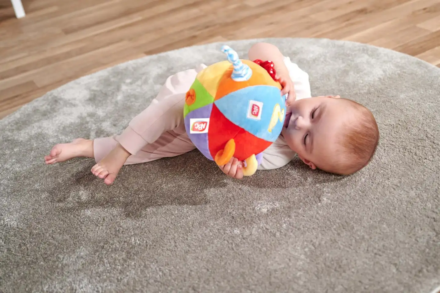 Simba ABC Pehmopuuhapallo Ø 16 cm - 7