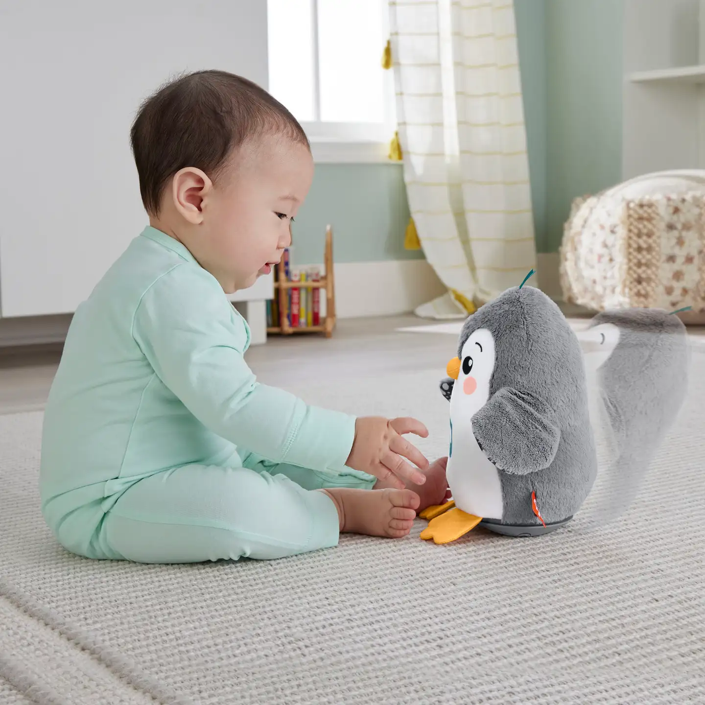 Fisher-Price Flap & Wobble Penguin -pehmolelu - 4