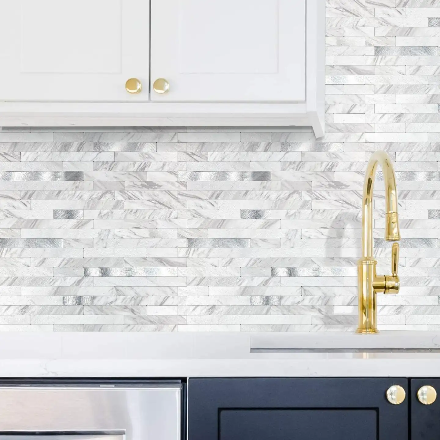 D-C-Fix 270-4006 Premium itseliimautuva seinälaatta. Laatan koko 29,7 cm x 29,2 cm. - 3