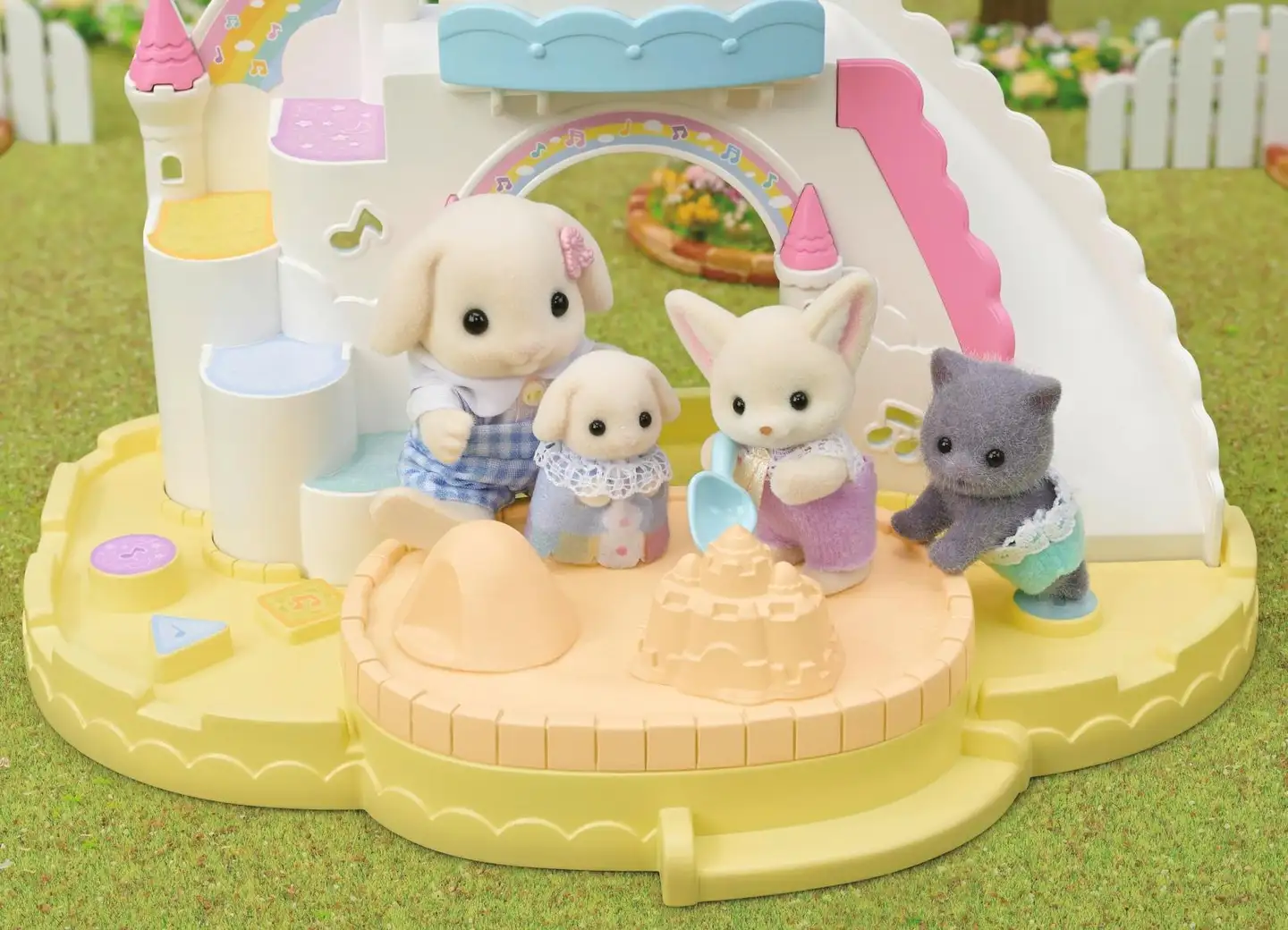 Sylvanian Families Hiekkalaatikko ja allassetti - 3