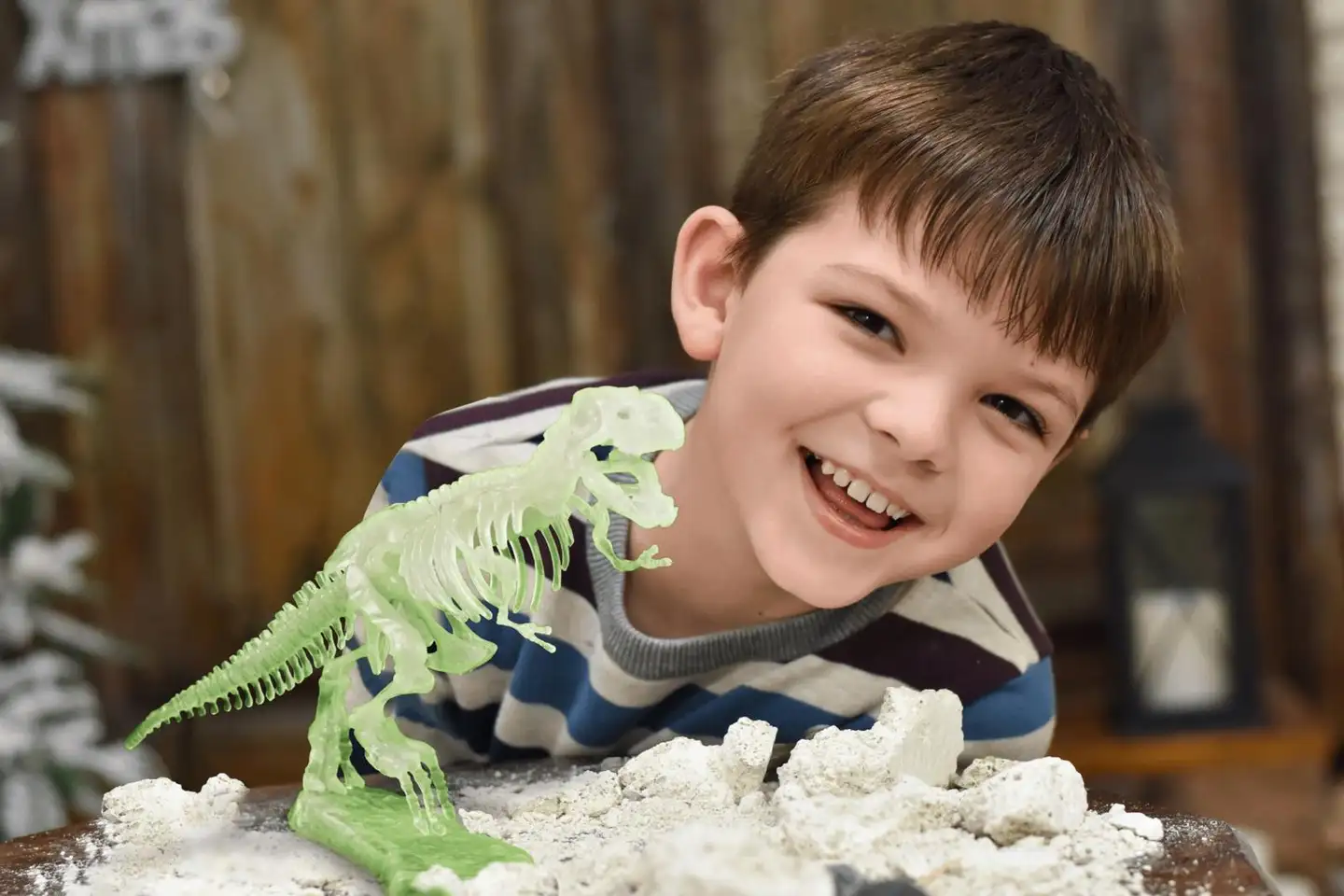 Science4You T-Rex Glow In The Dark - 2