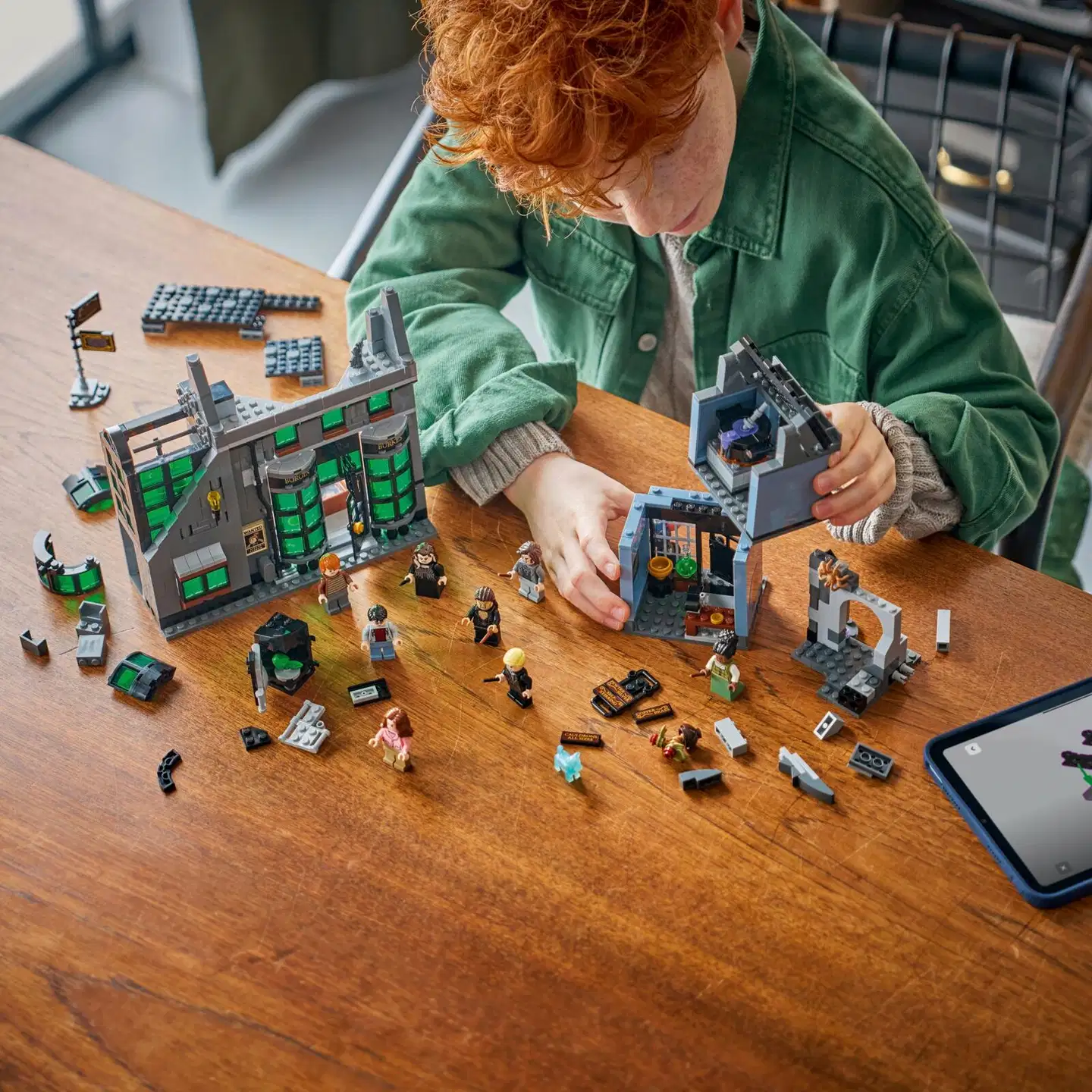 LEGO® Harry Potter TM 76471 Iskunkiertokujan velhokaupat - 9
