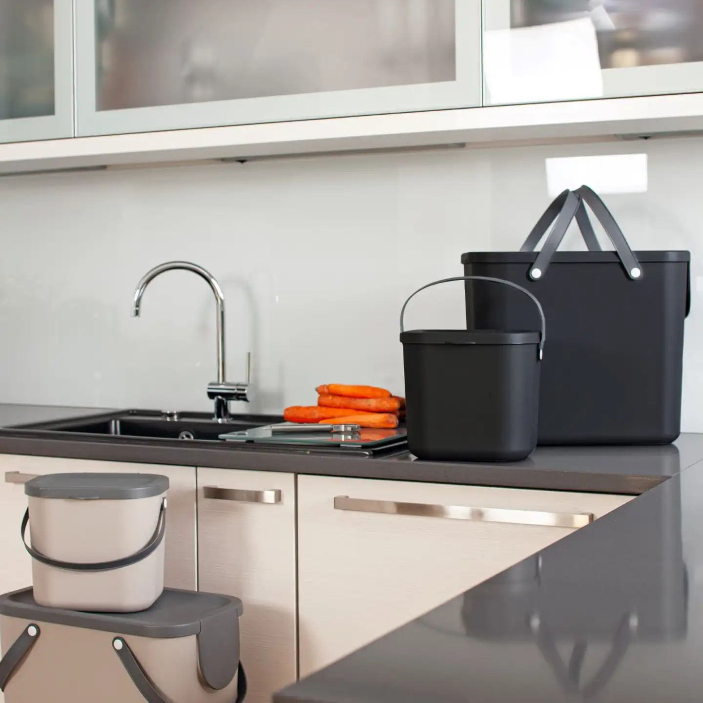 Rotho kierrätysroskakori 6l - 8