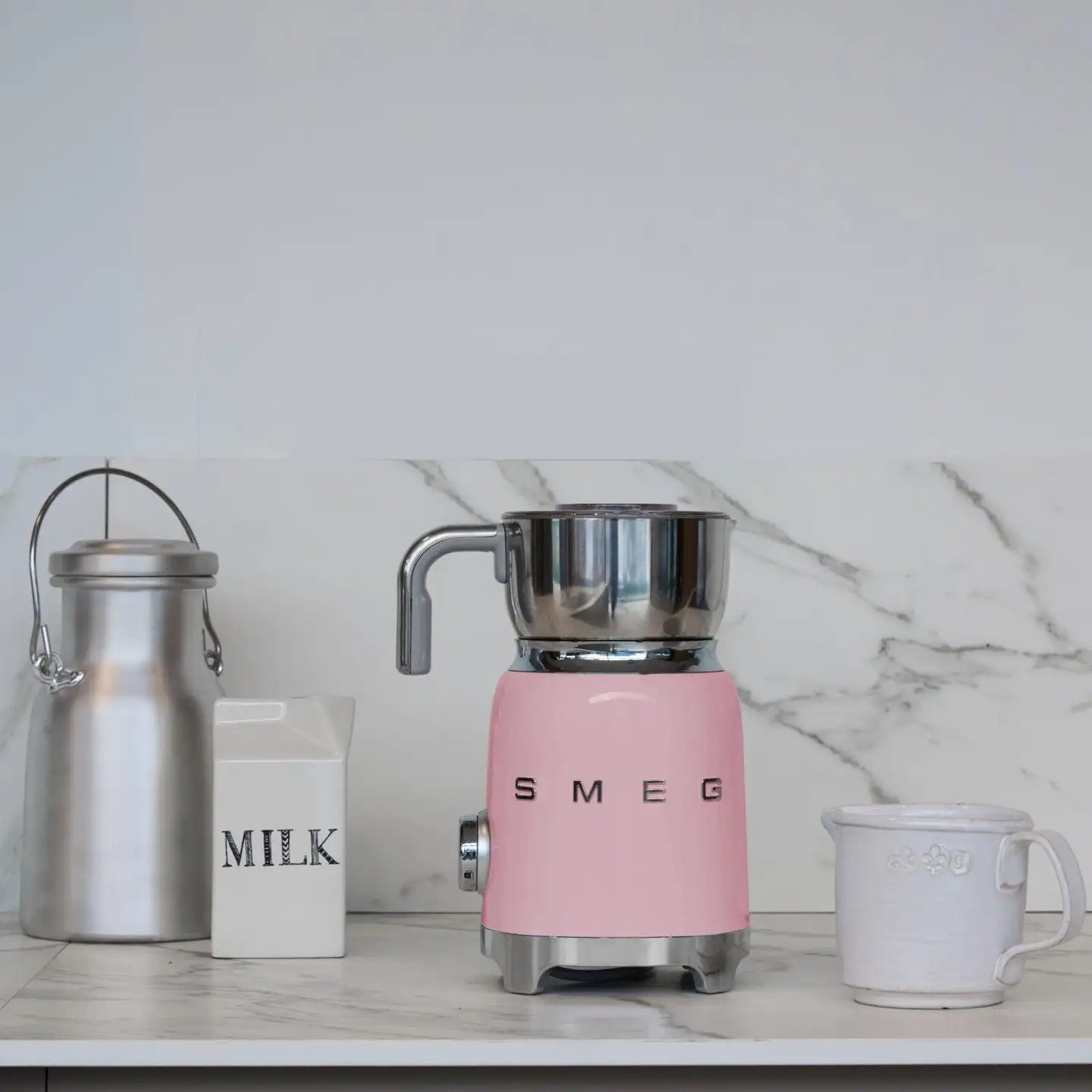 Smeg Maidonvaahdotin MFF11PKEU pinkki - 6