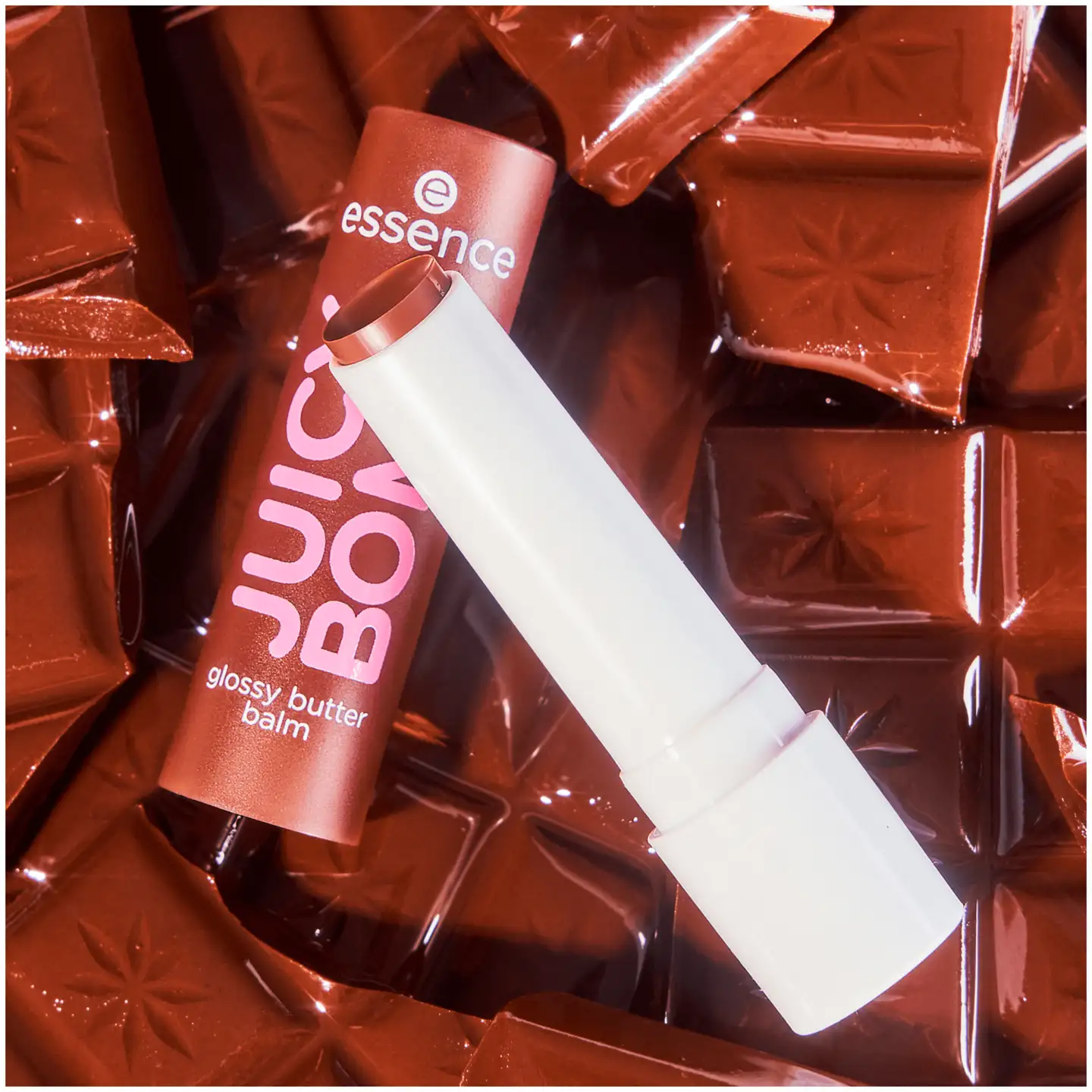 essence JUICY BOMB glossy butter balm 05 Choco-lot To Handle 2.5 g - 7