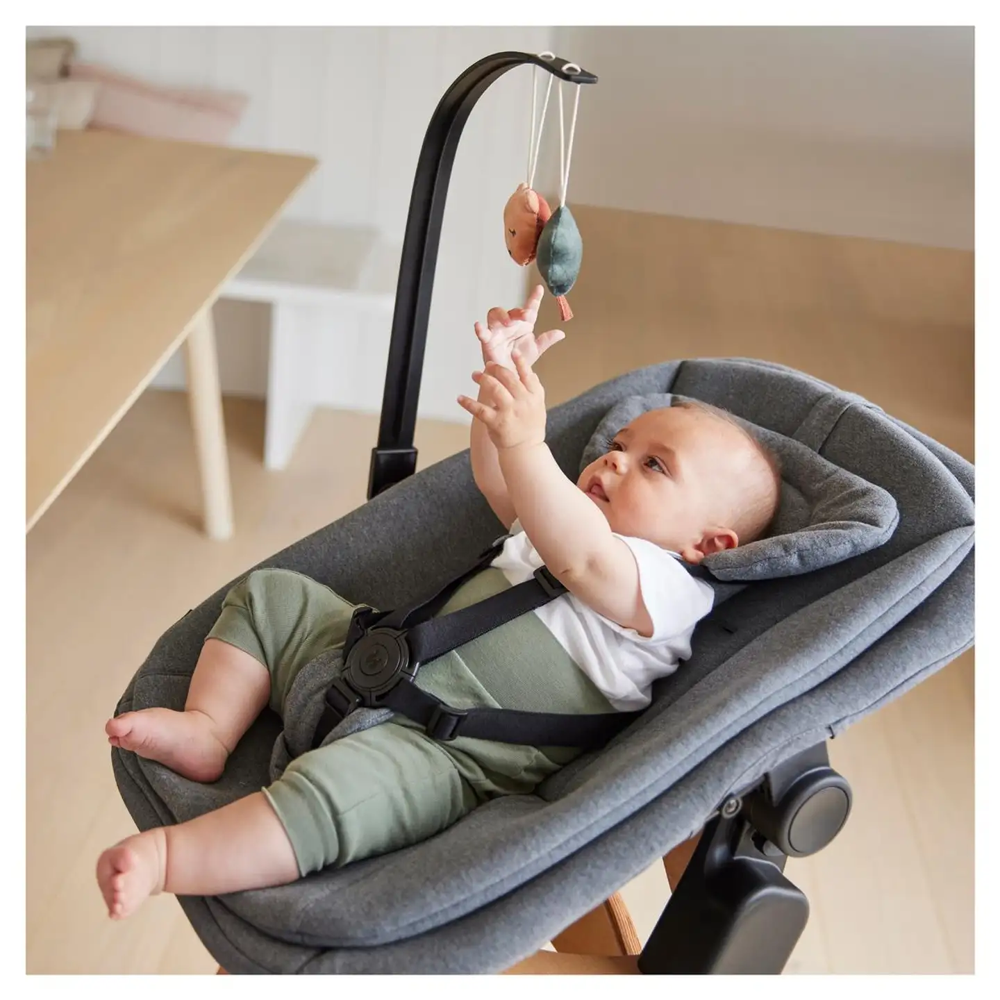 Hauck mobile sitteriin Highchair Bouncer - 20