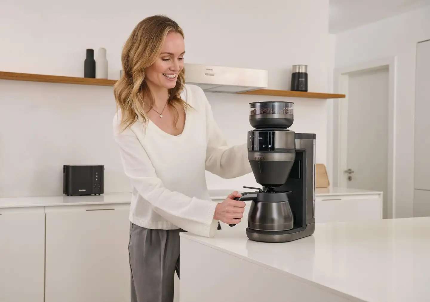 Severin kahvinkeitin termoskannulla KA4855 Filka Dark Inox - 10