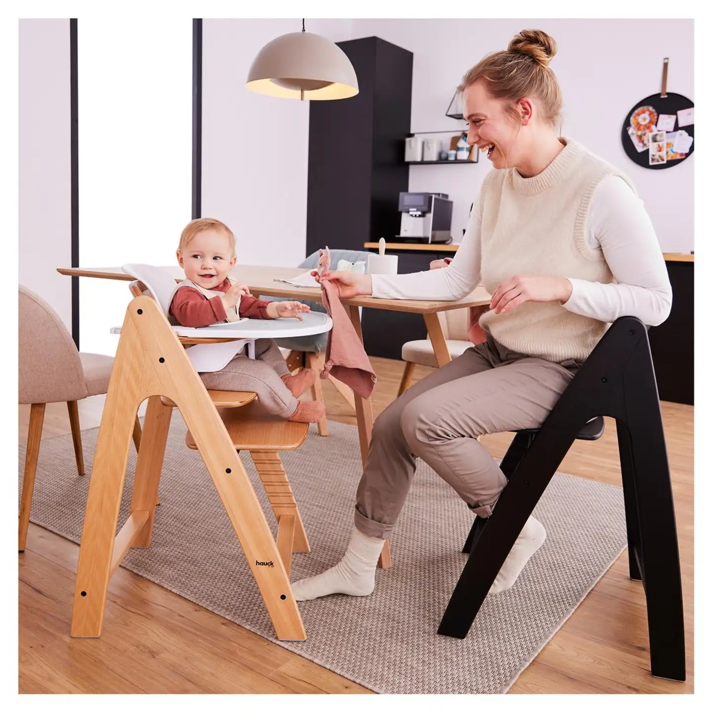 Hauck ruokailualusta syöttötuolin tarjottimeen - 17