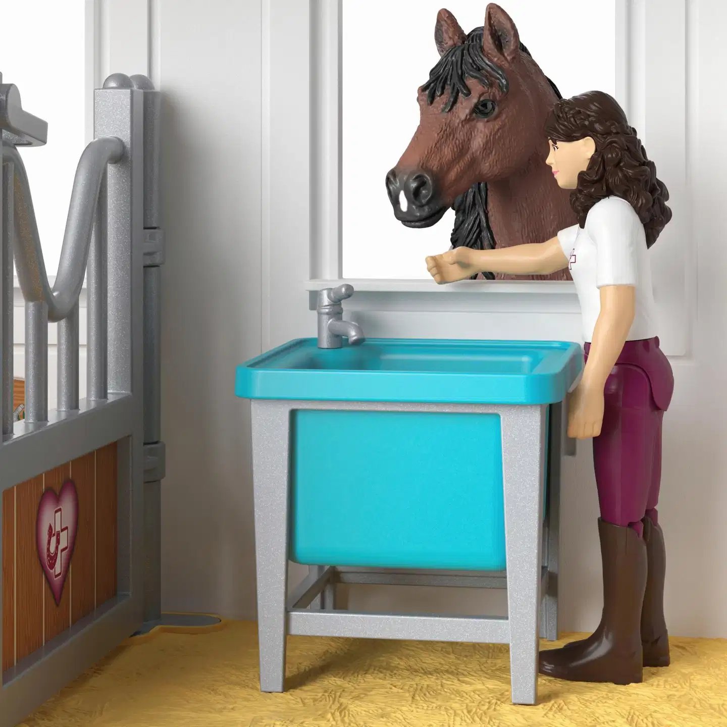 Schleich Iloisen hevosen sairaala - 12