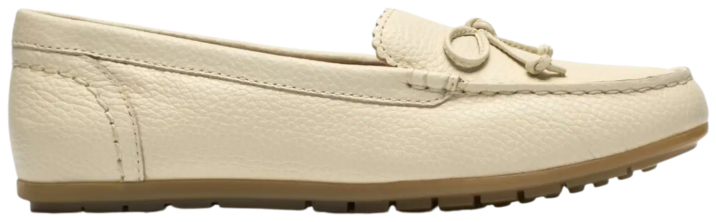 Clarks Elliotte Sail naisten mokkasiini - Cream Leather - 1