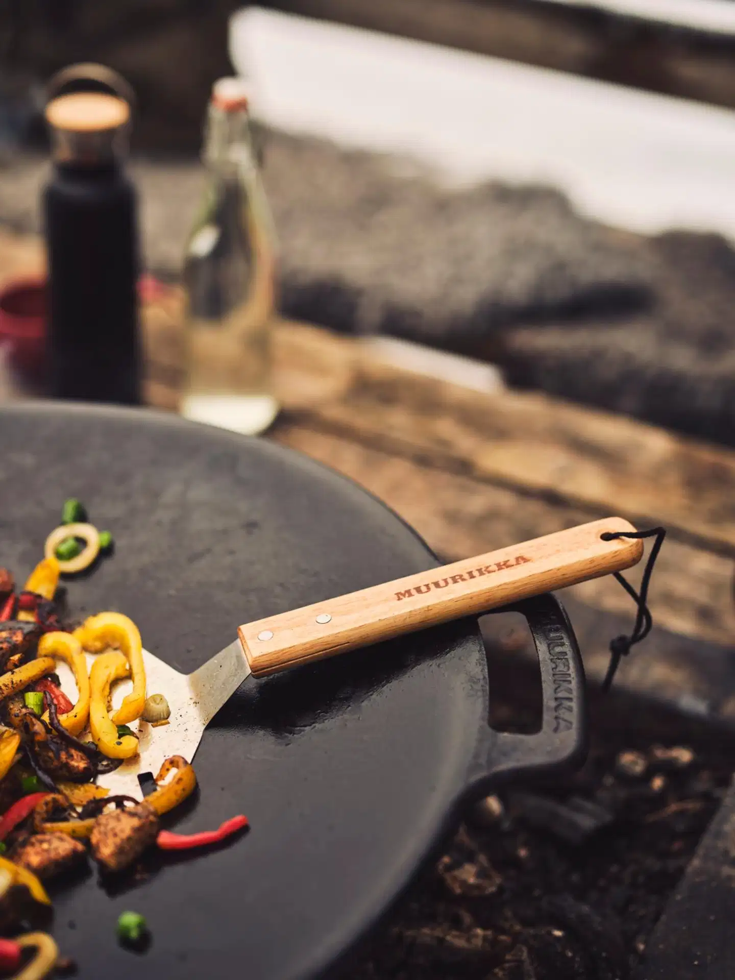 Muurikka pannu 78cm ei jalkoja ja pussia - 2