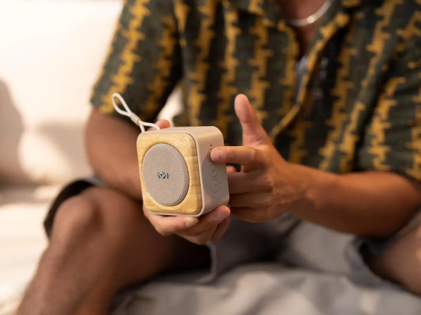 House of Marley Bluetooth kaiutin Roots, beige/puu - 4