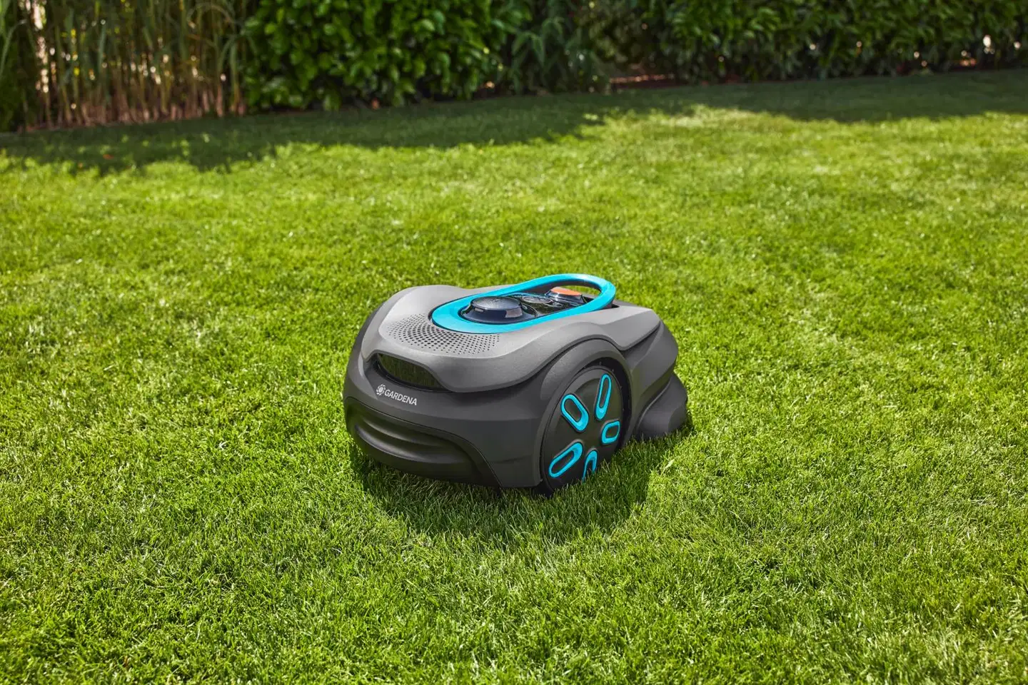 GARDENA robottiruohonleikkuri smart SILENO sense 400, rajalangaton - 12