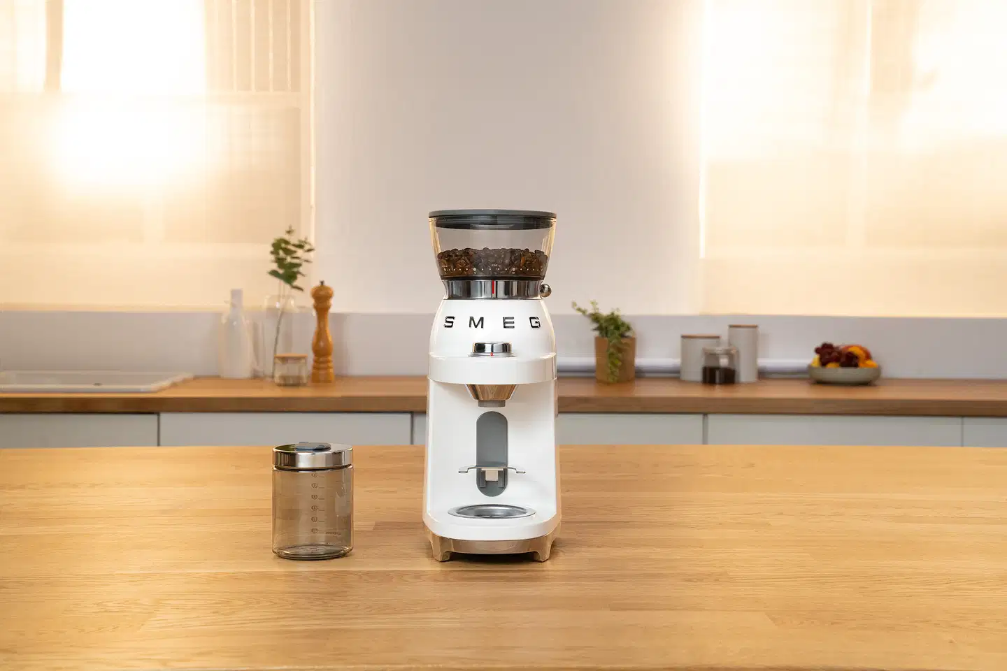 Smeg kahvimylly CGF03WHEU valkoinen - 13