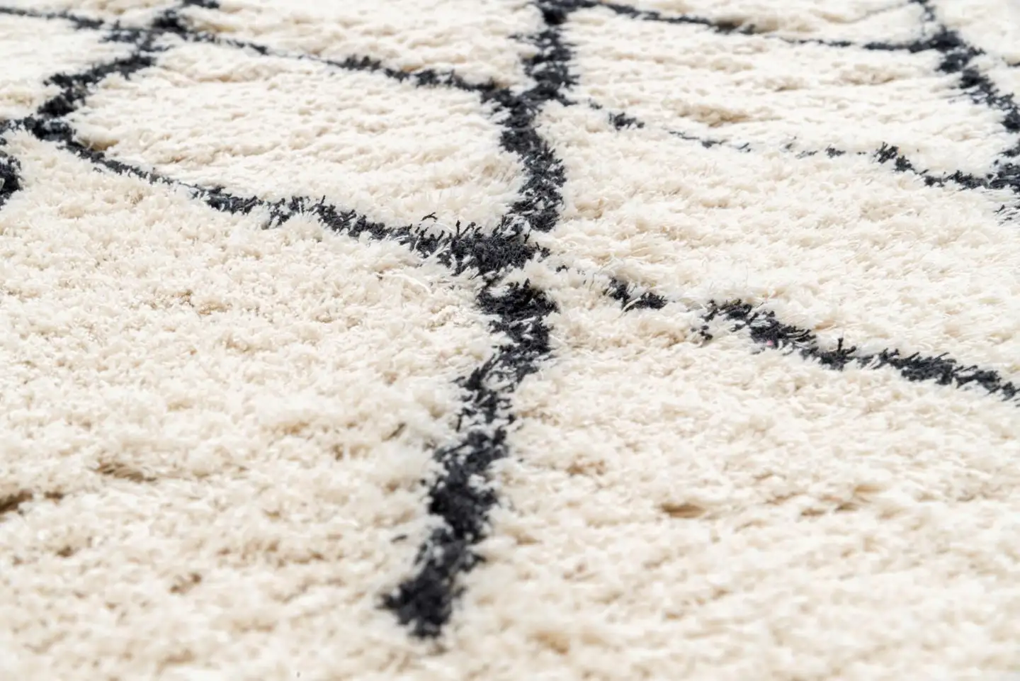 Fanni K Matto Artemis 160x230 cm luonnonvalkoinen/musta - 10