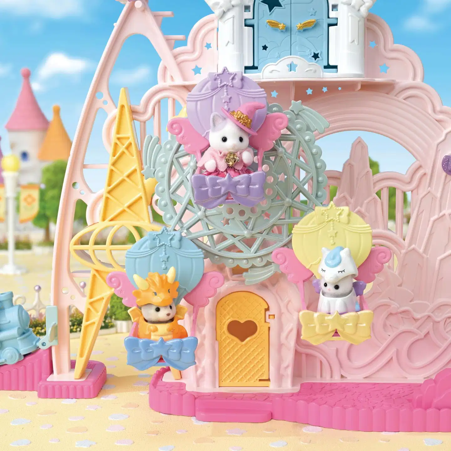 Sylvanian Families Unelmien huvipuisto - 4