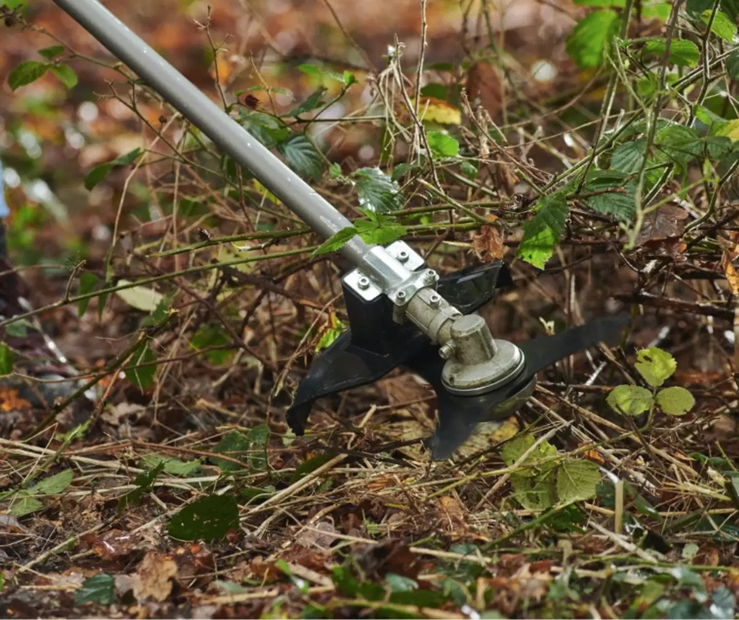 Ryobi akkuruohoraivaussaha RY18BCX26A-0 - 3