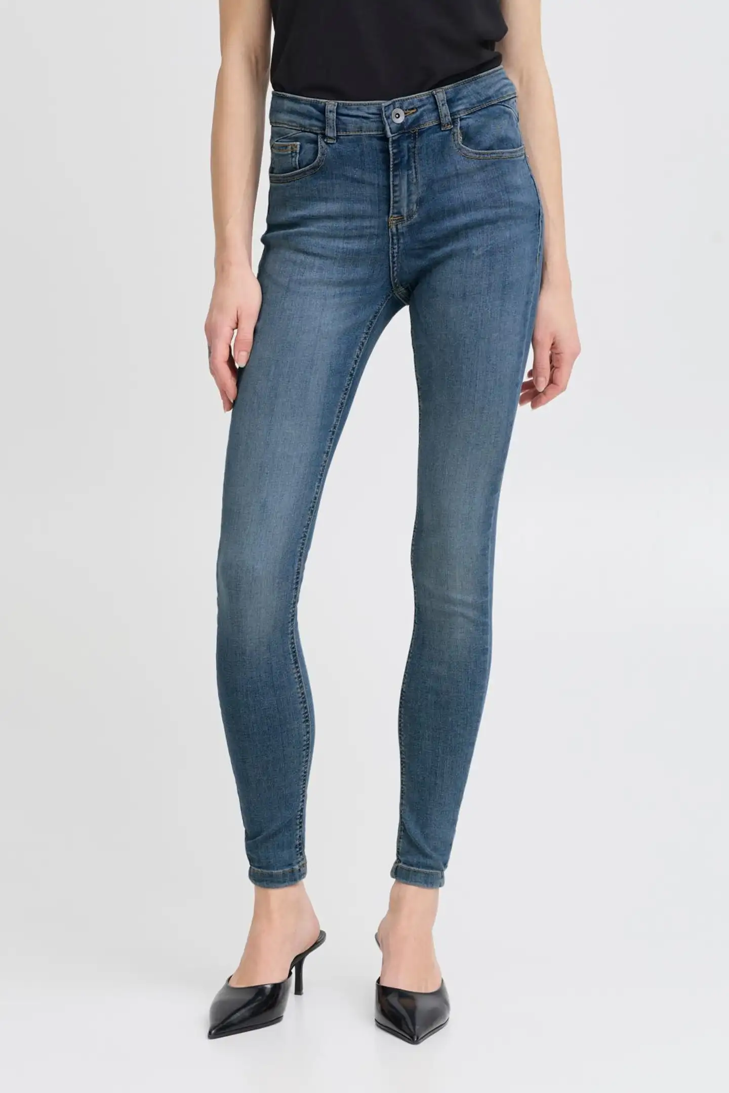 B.young naisten farkut Byluni slim 20803214 - Light Blue - 3