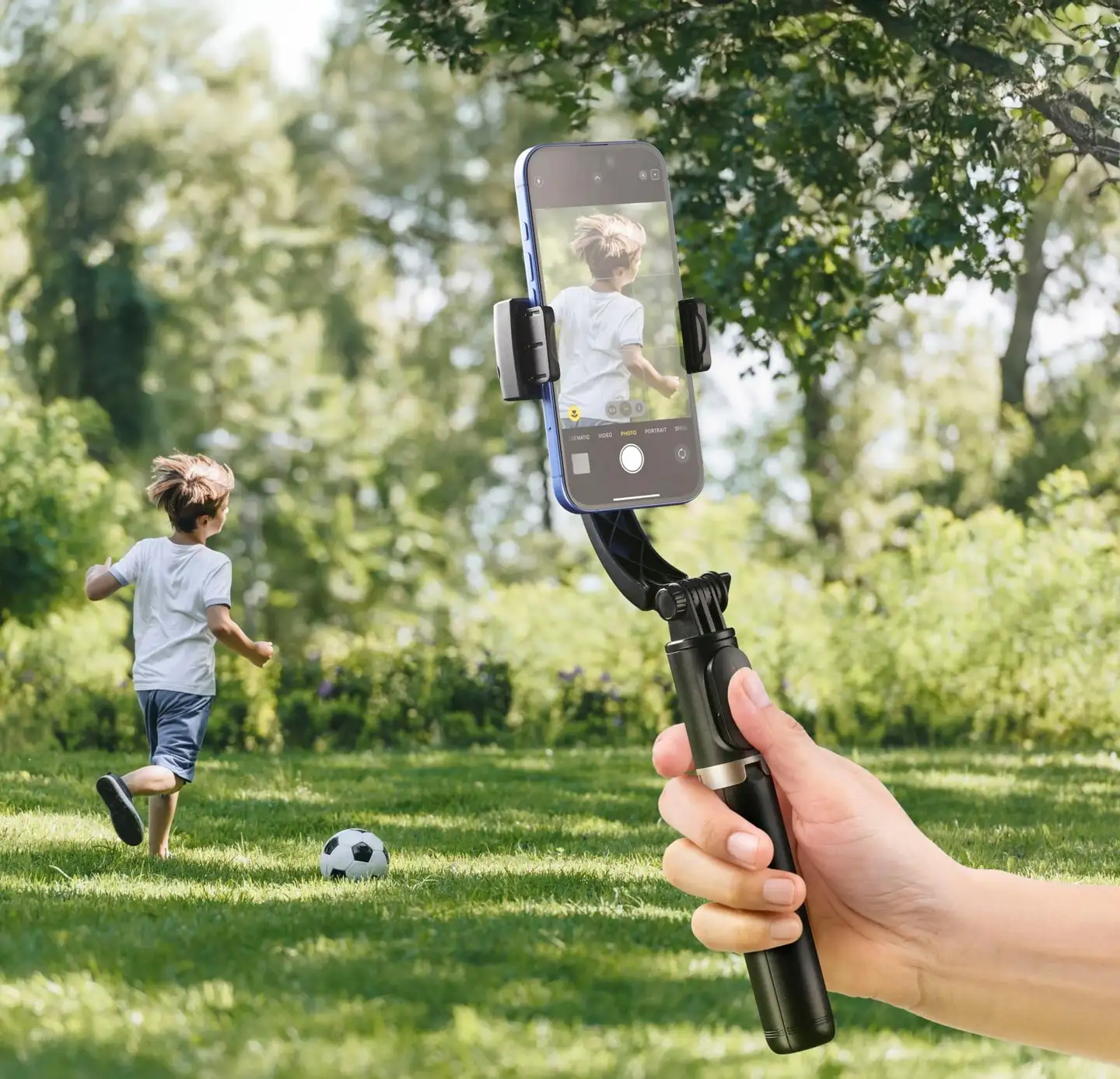 Cellularline Freemotion Gimbal, Selfie Stick & Tripodi - 5