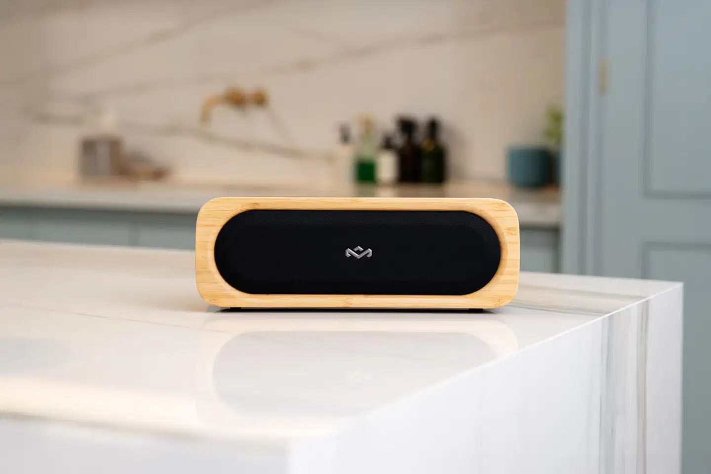 House of Marley Bluetooth kaiutin Get Together Go, musta/puu - 6