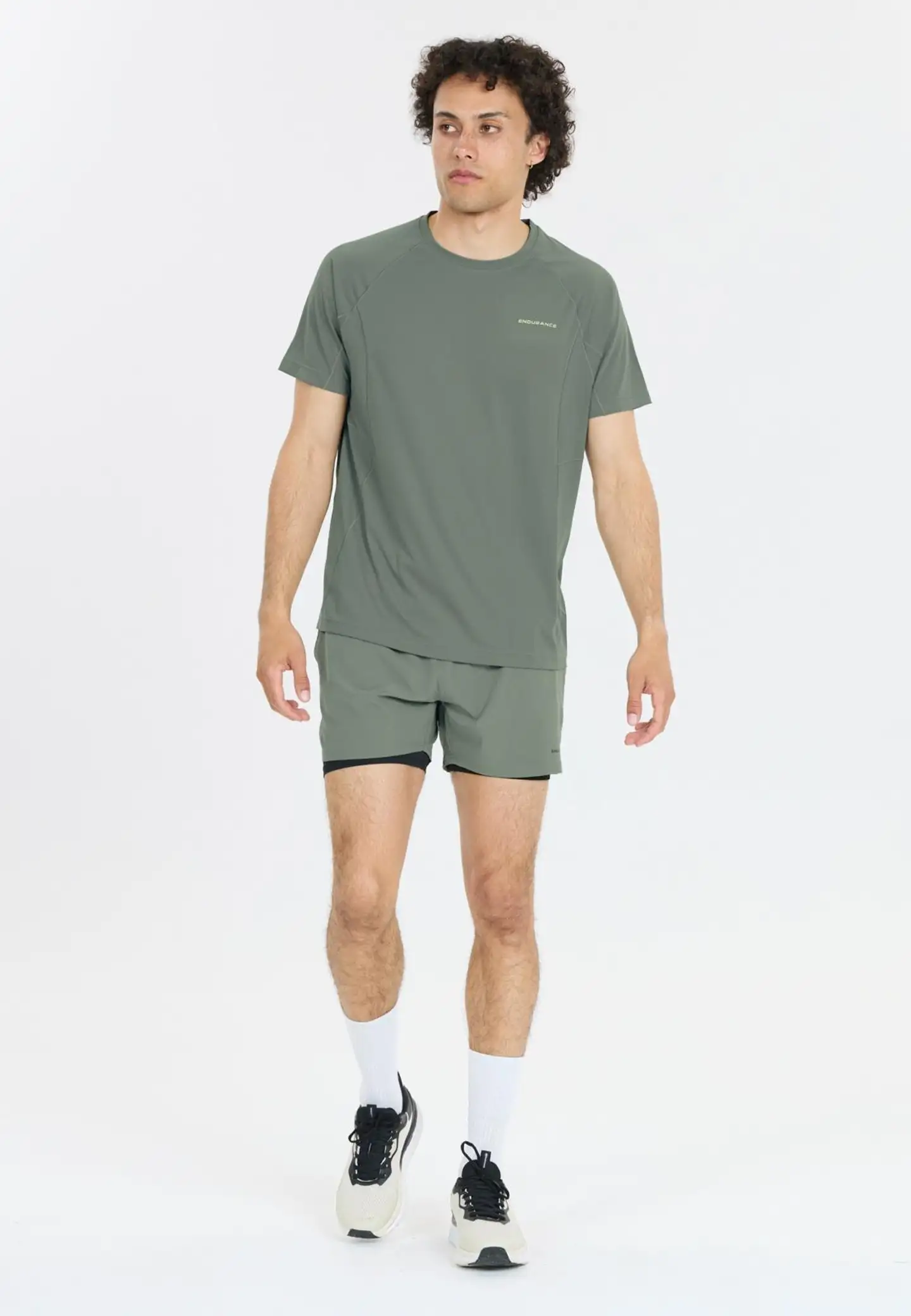 Endurance miesten Kros  2-in1 treenishortsit - Balsam Green - 7