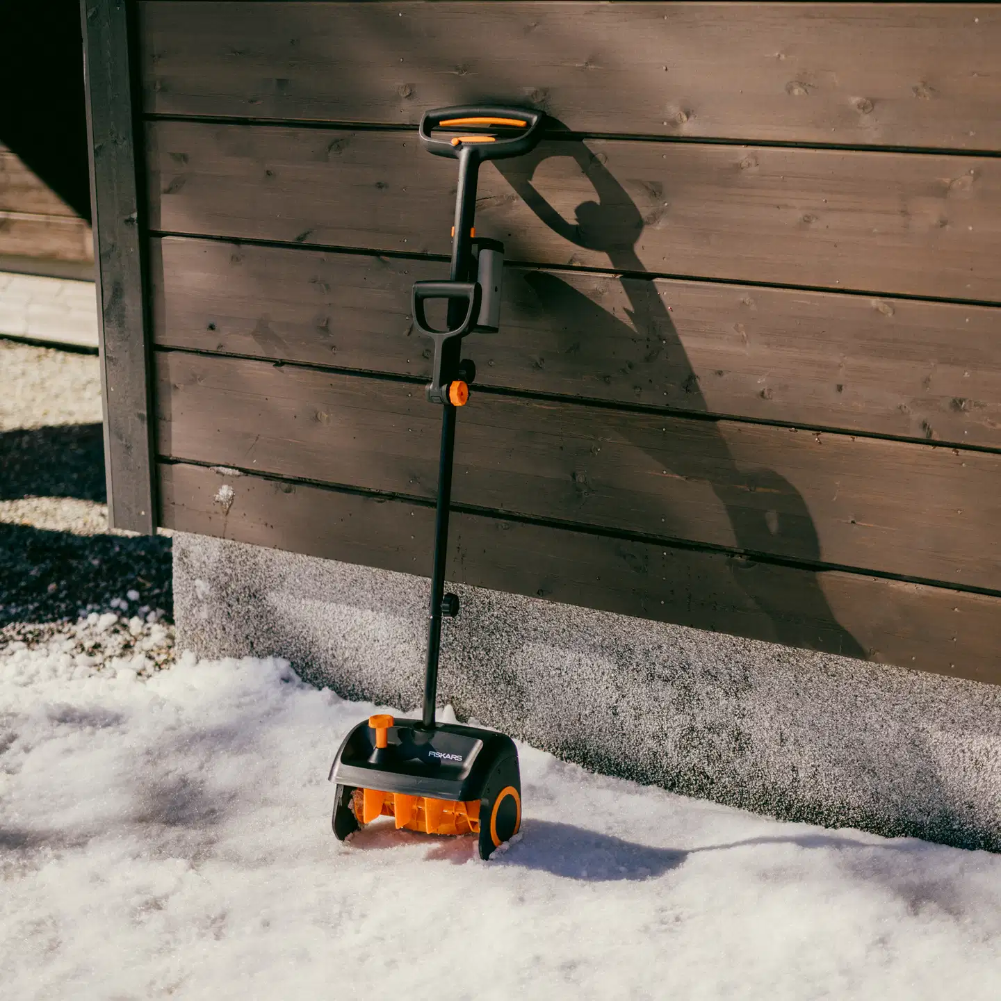 Fiskars Power akkulumilapio - 12