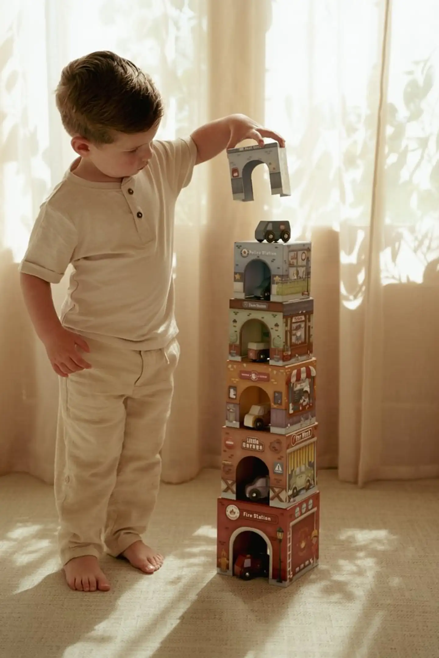 Pinottava torni ja 6 autoa FSC - 6