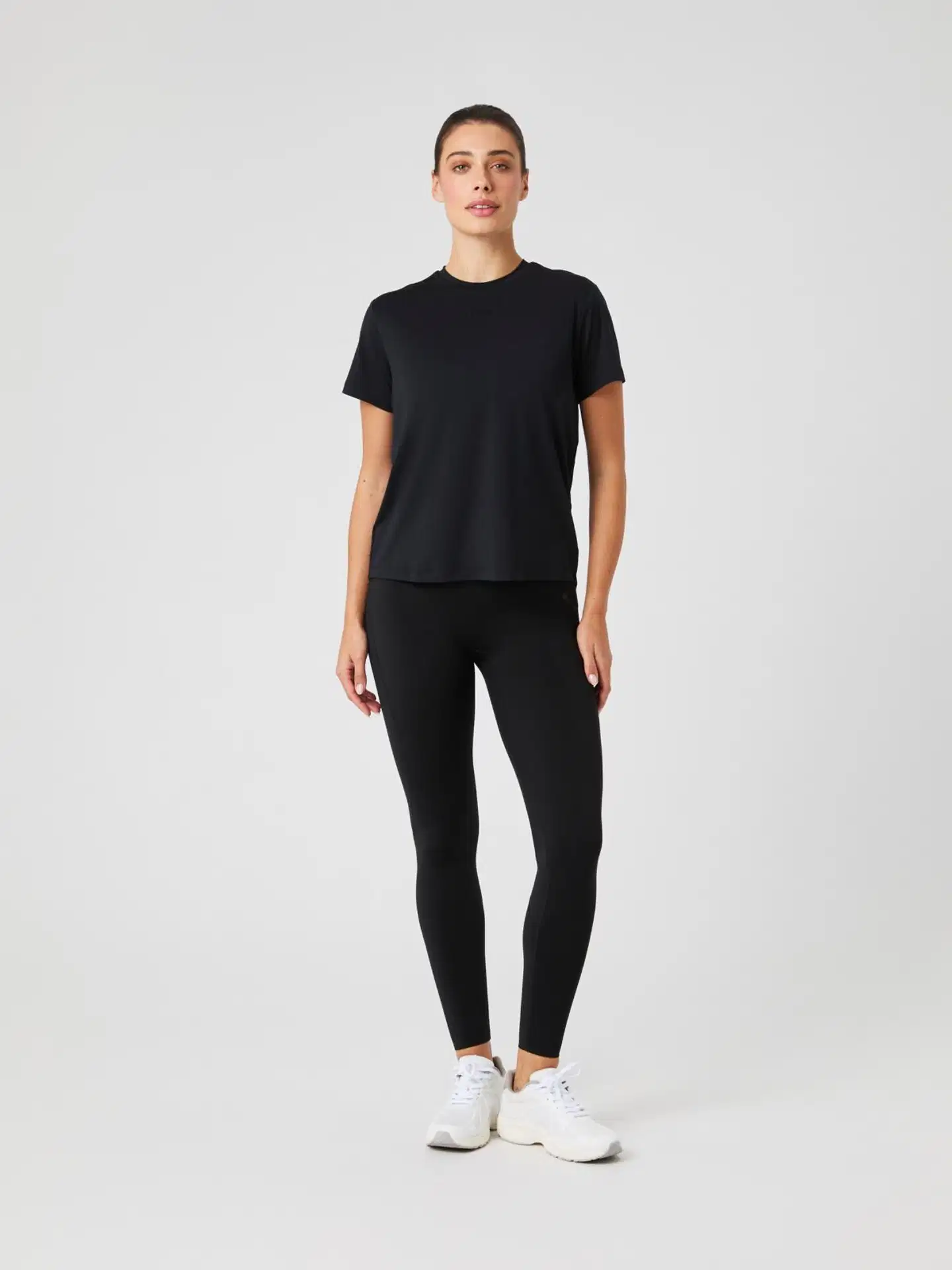 Björn Borg naisten lyhythihainen treenipaita Borg Sports 10004808 - BLACK BEAUTY - 2