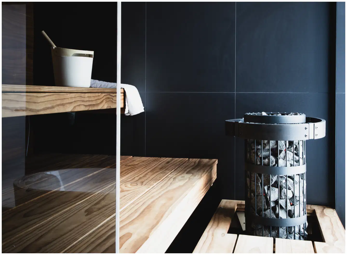 Sähkökiuas Harvia Legend PO70FC 6,8 kW WiFi musta - 4