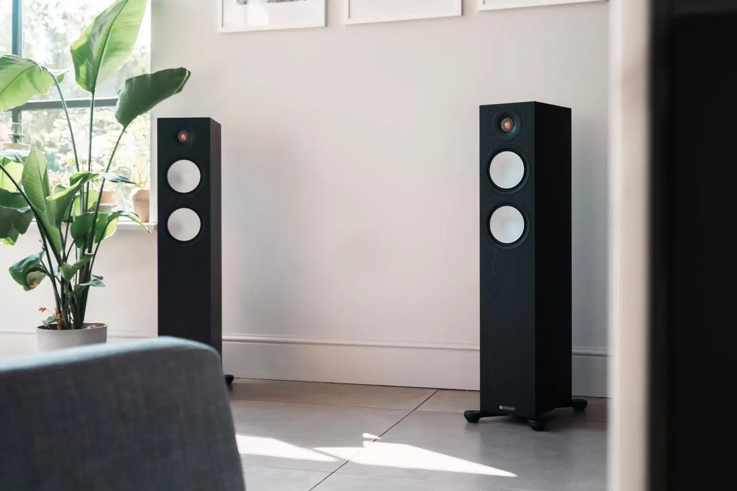 Monitor Audio Bronze 7G 300 lattiakaiutin SB7G300B musta - 3