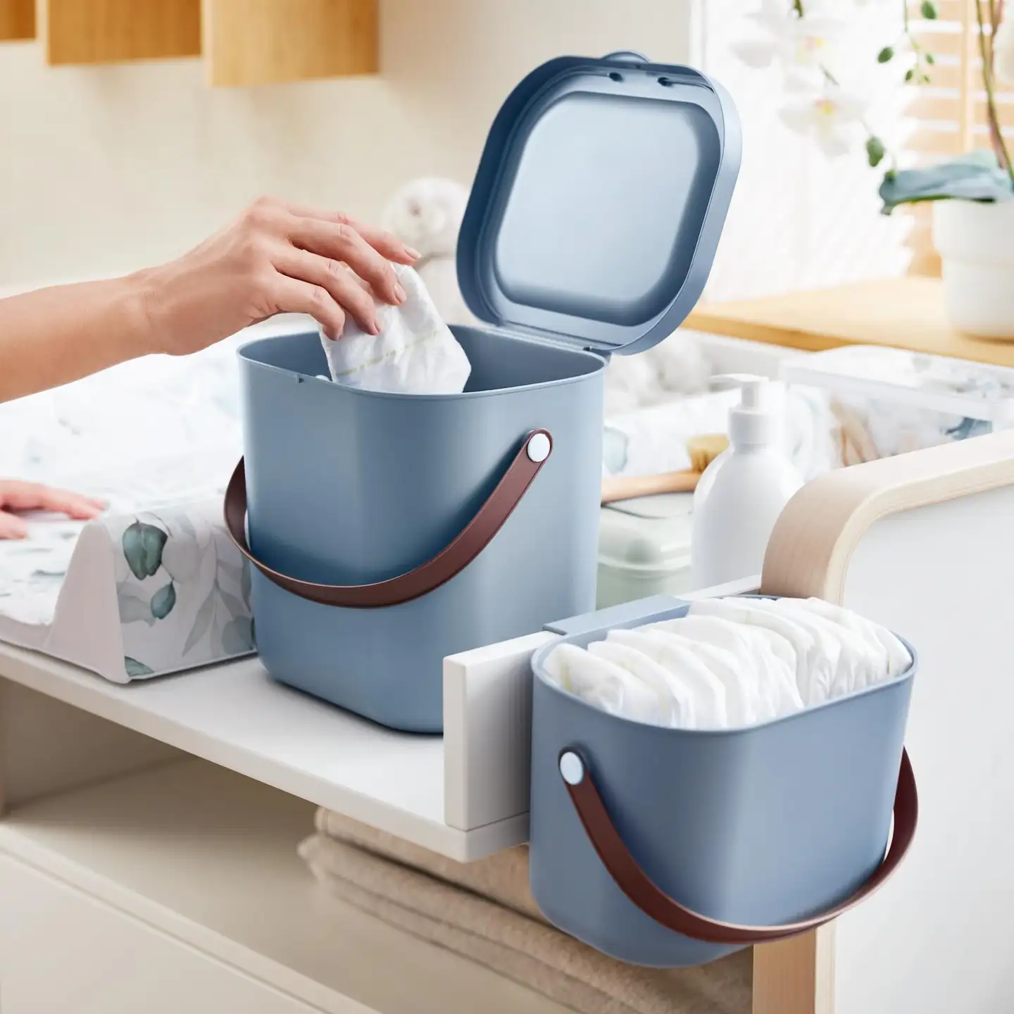 Rotho hoitopöydän säilytyslaatikko YUMA sininen - 2