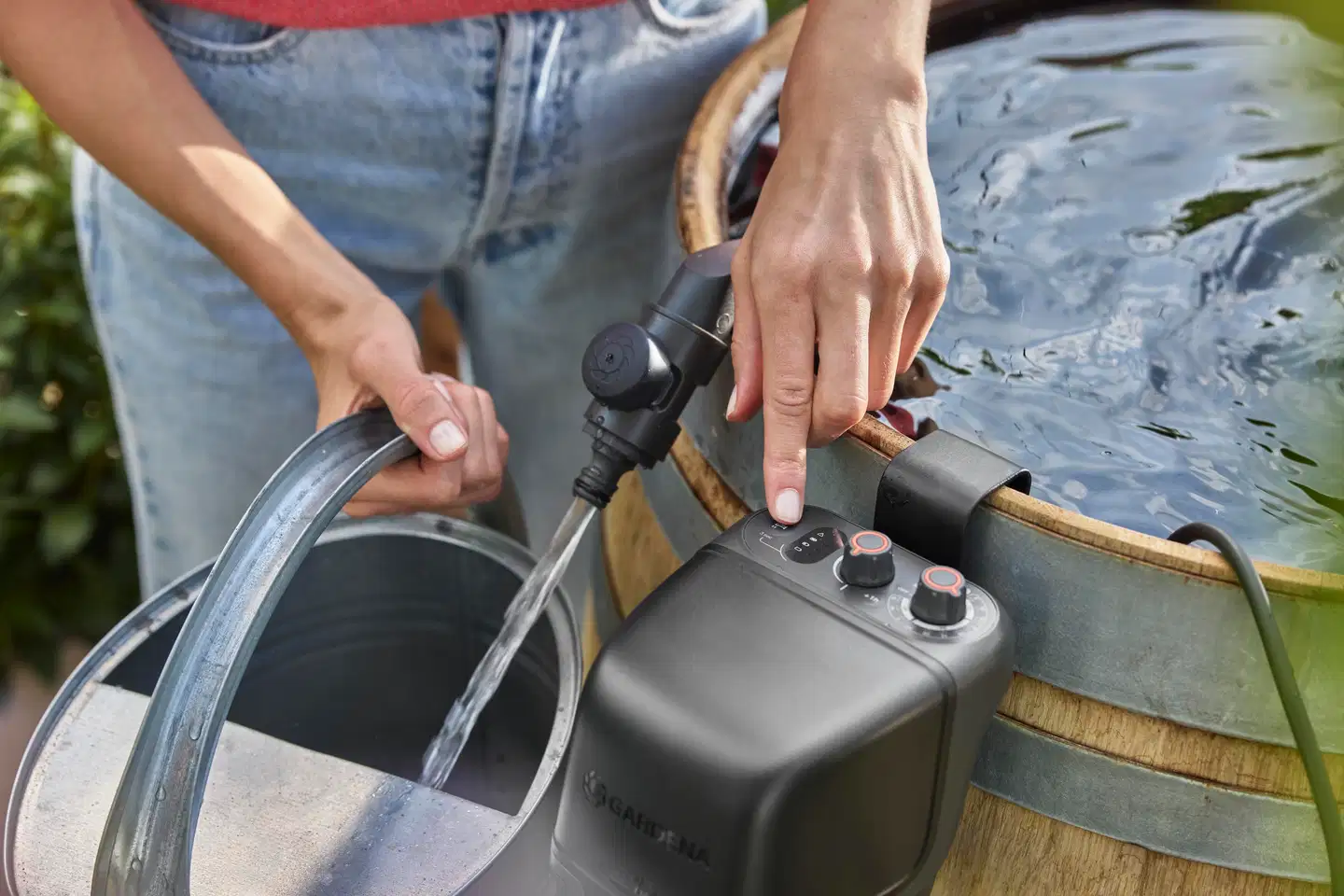 Akkusadevesipainepumppu GARDENA 2600 Comfort 18V P4A sis. akku - 3