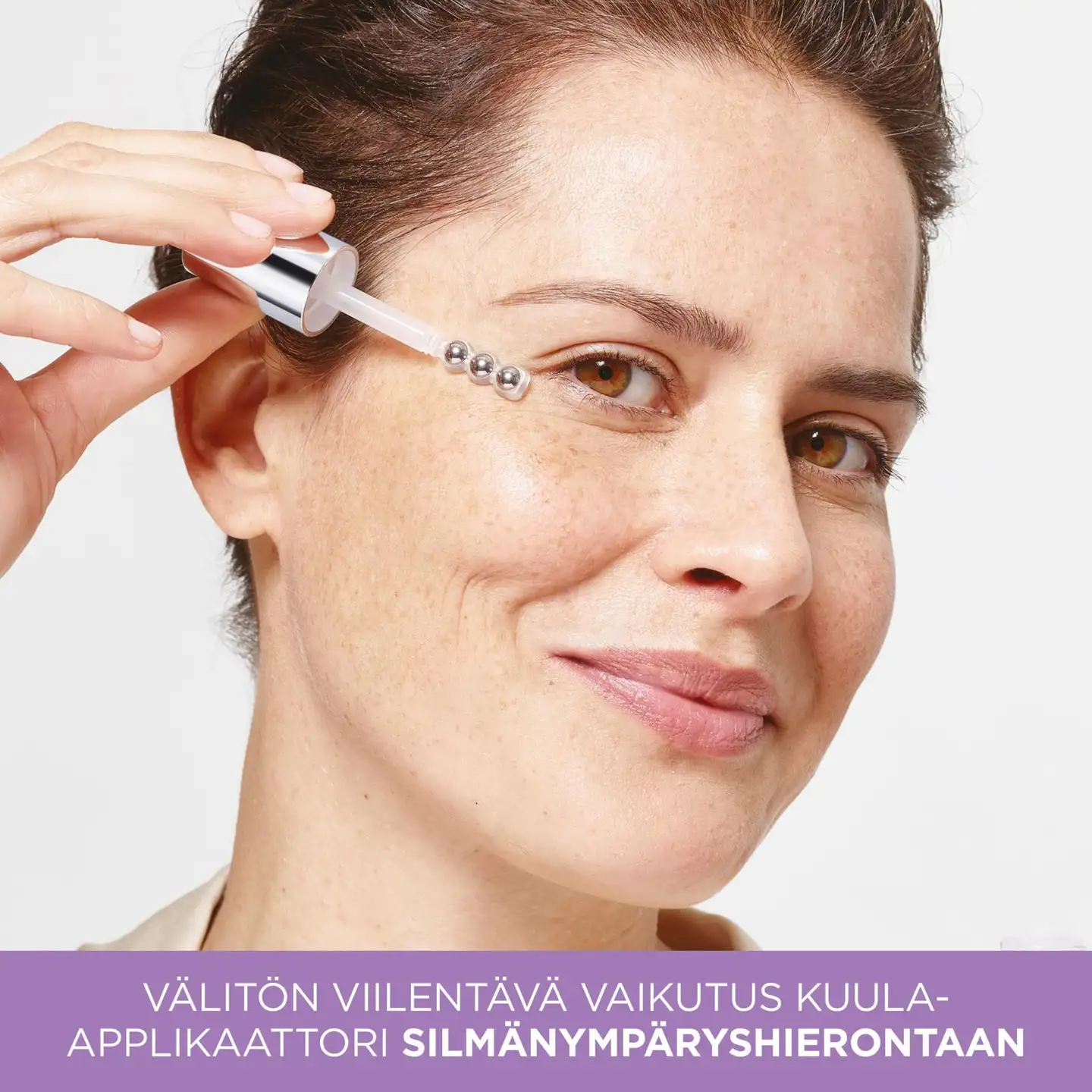 L'Oréal Paris Revitalift Filler 2,5% Hyaluronic Acid + Caffein Eye Serum silmänympärysalueelle 20 ml - 8