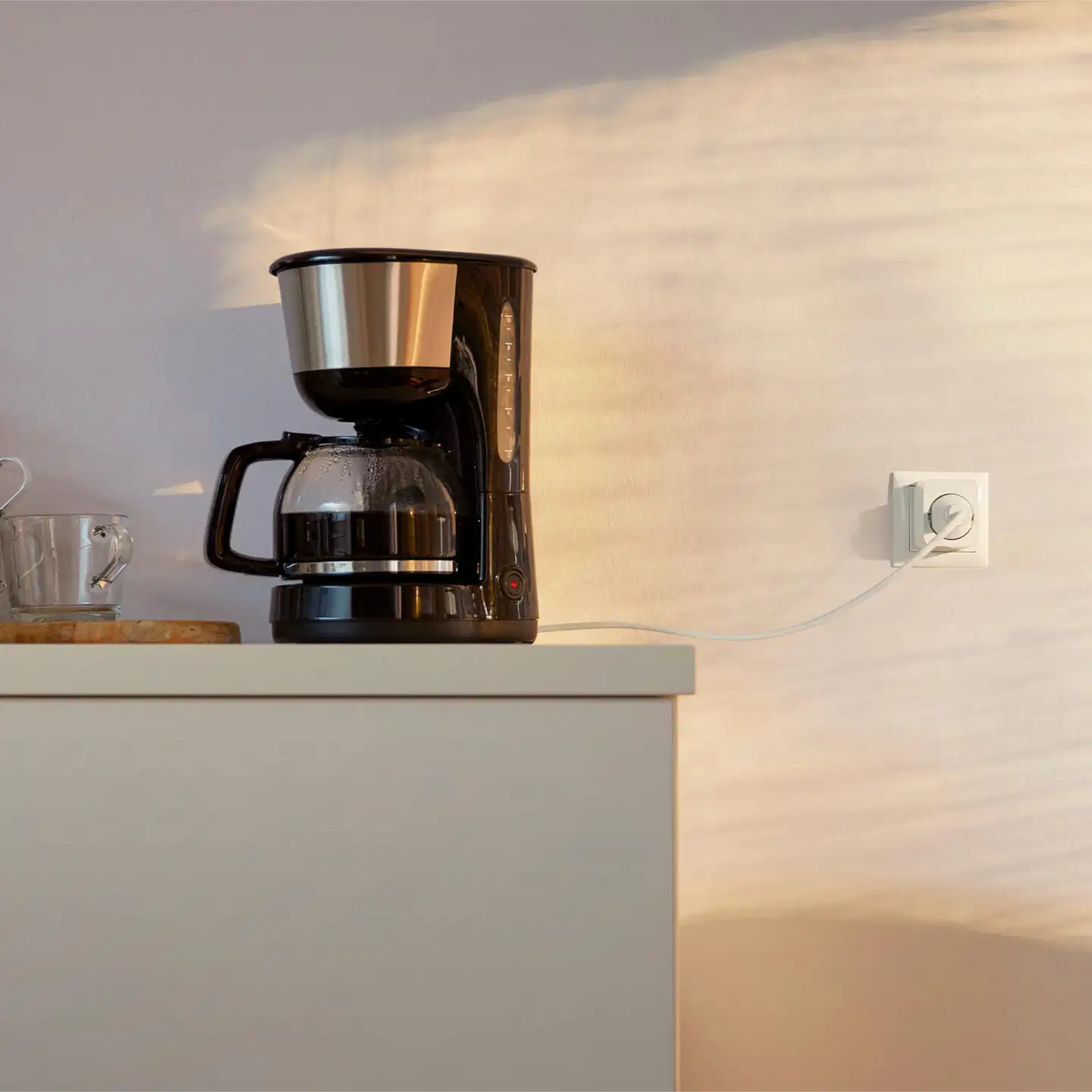 Philips Smart Lighting älypistorasia Type-F valkoinen - 6
