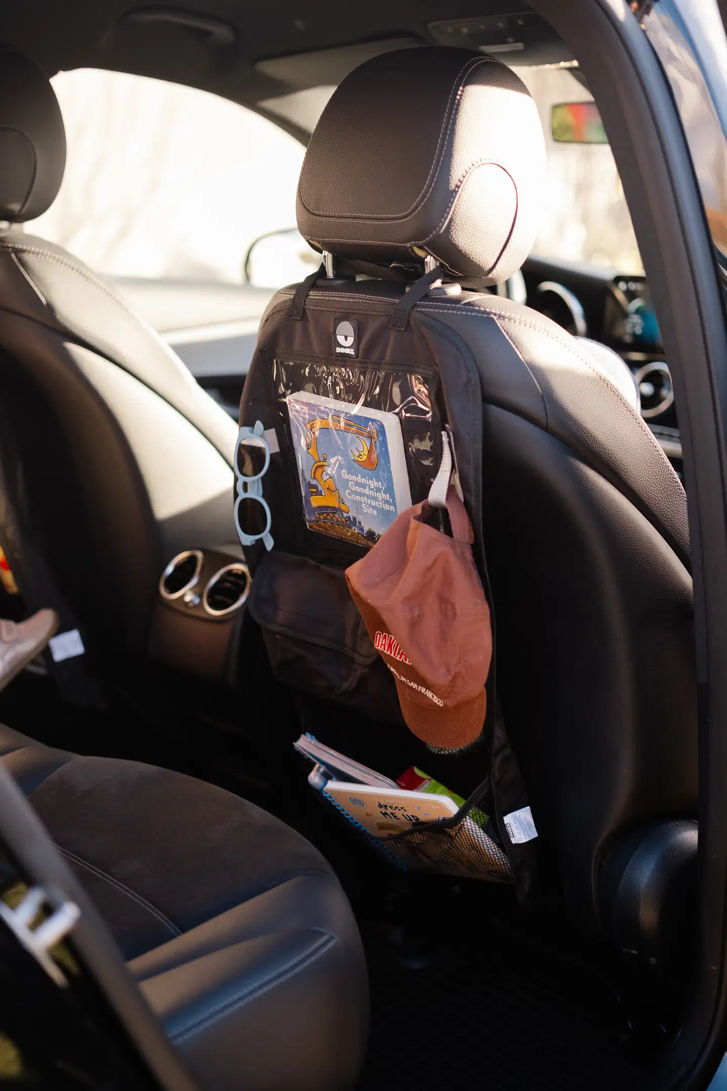 Dooky Takaistuimen järjestäjä - 6